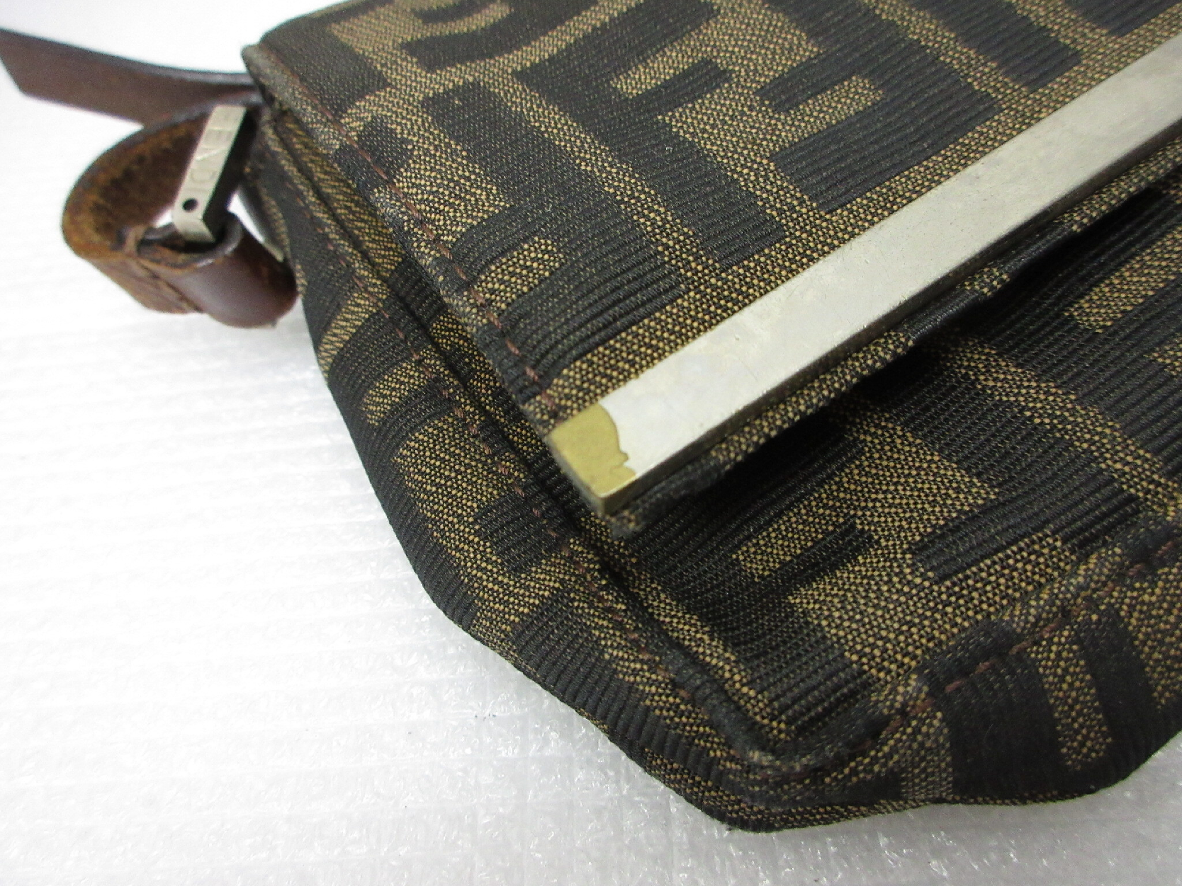 Zucca pattern shoulder bag, Zucca flap one-shoulder bag, shoulder bag — view 4