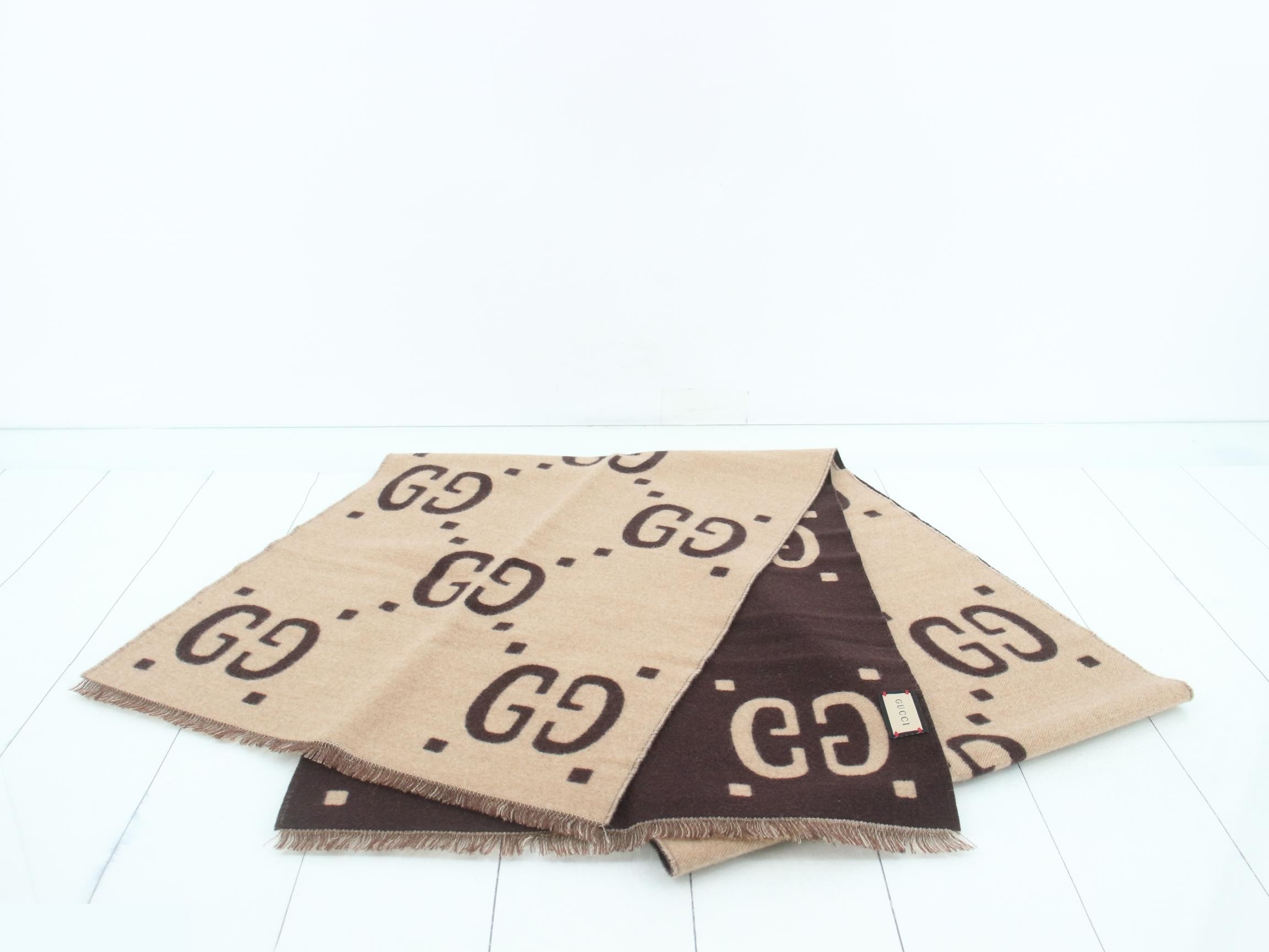 GG Reversible Stole (with tags) — view 2
