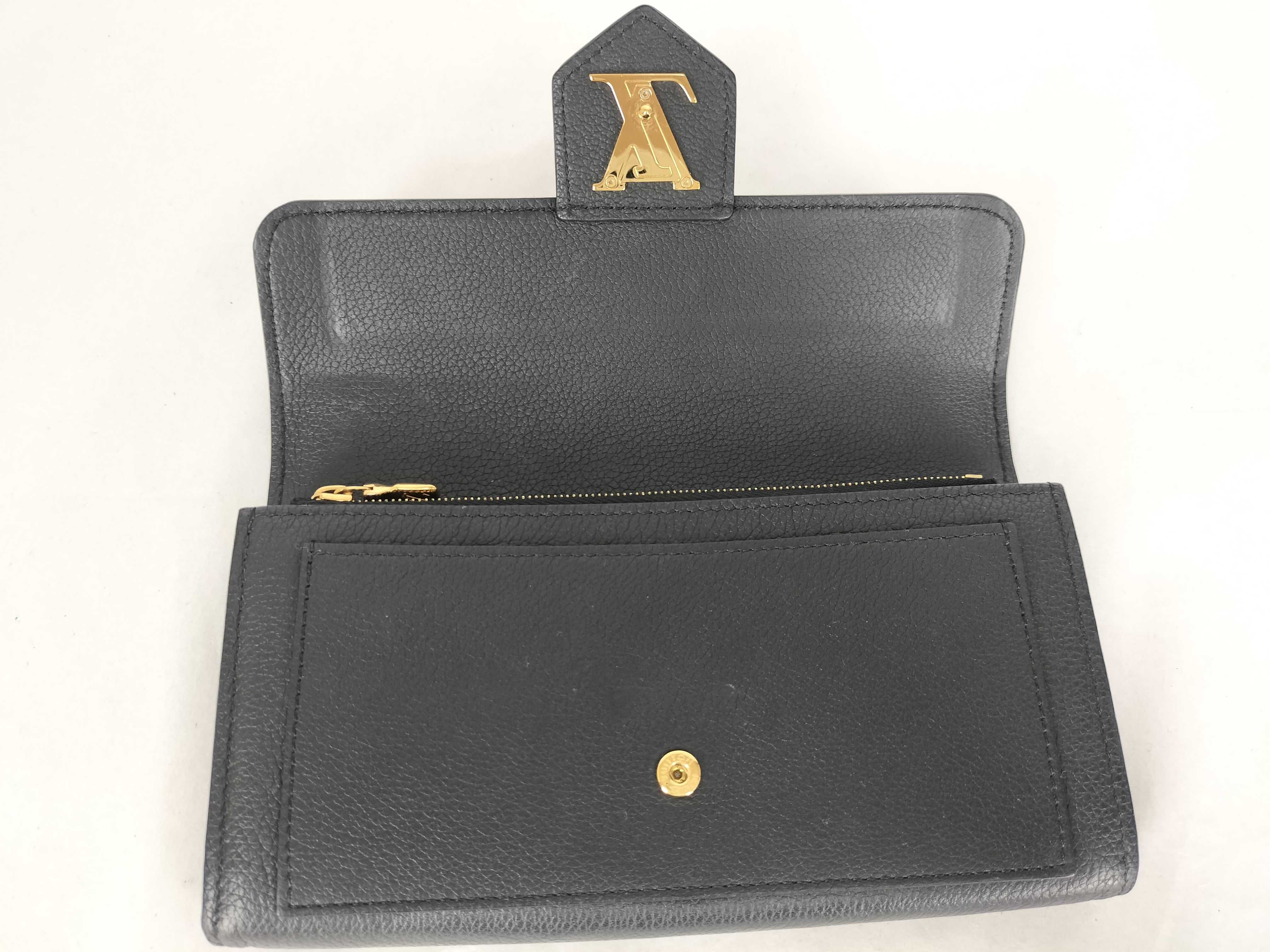 wallet — view 14