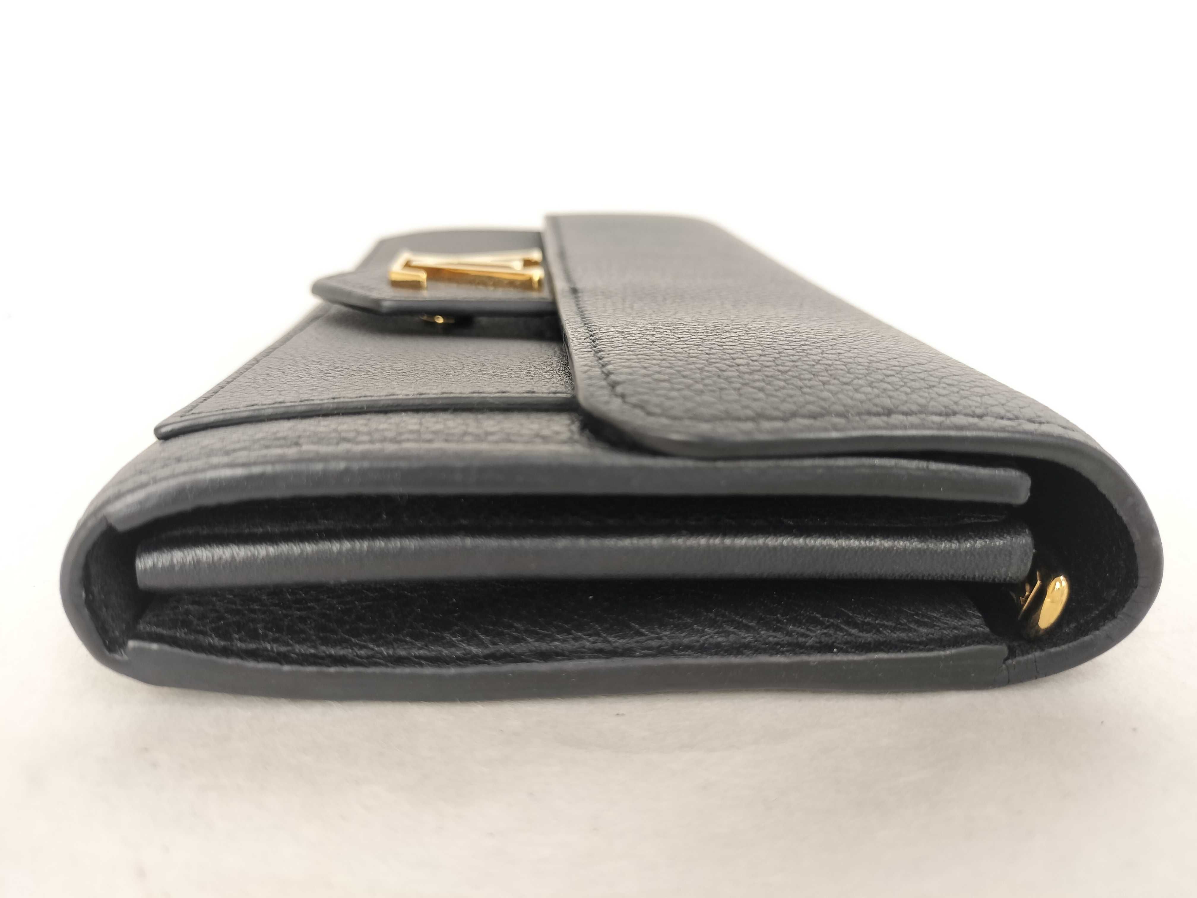wallet — view 5