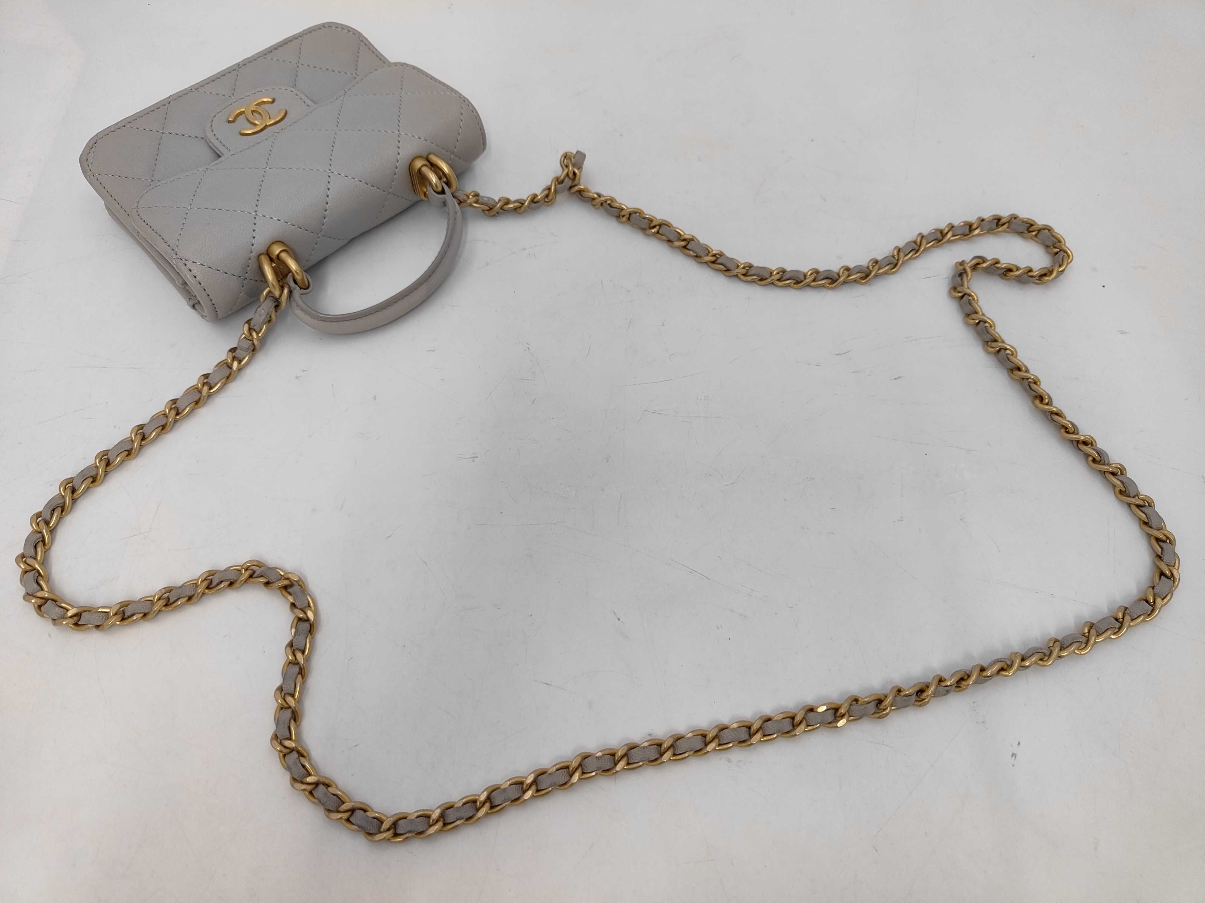 Matelassé Chain Handbag Shoulder Bag — view 3