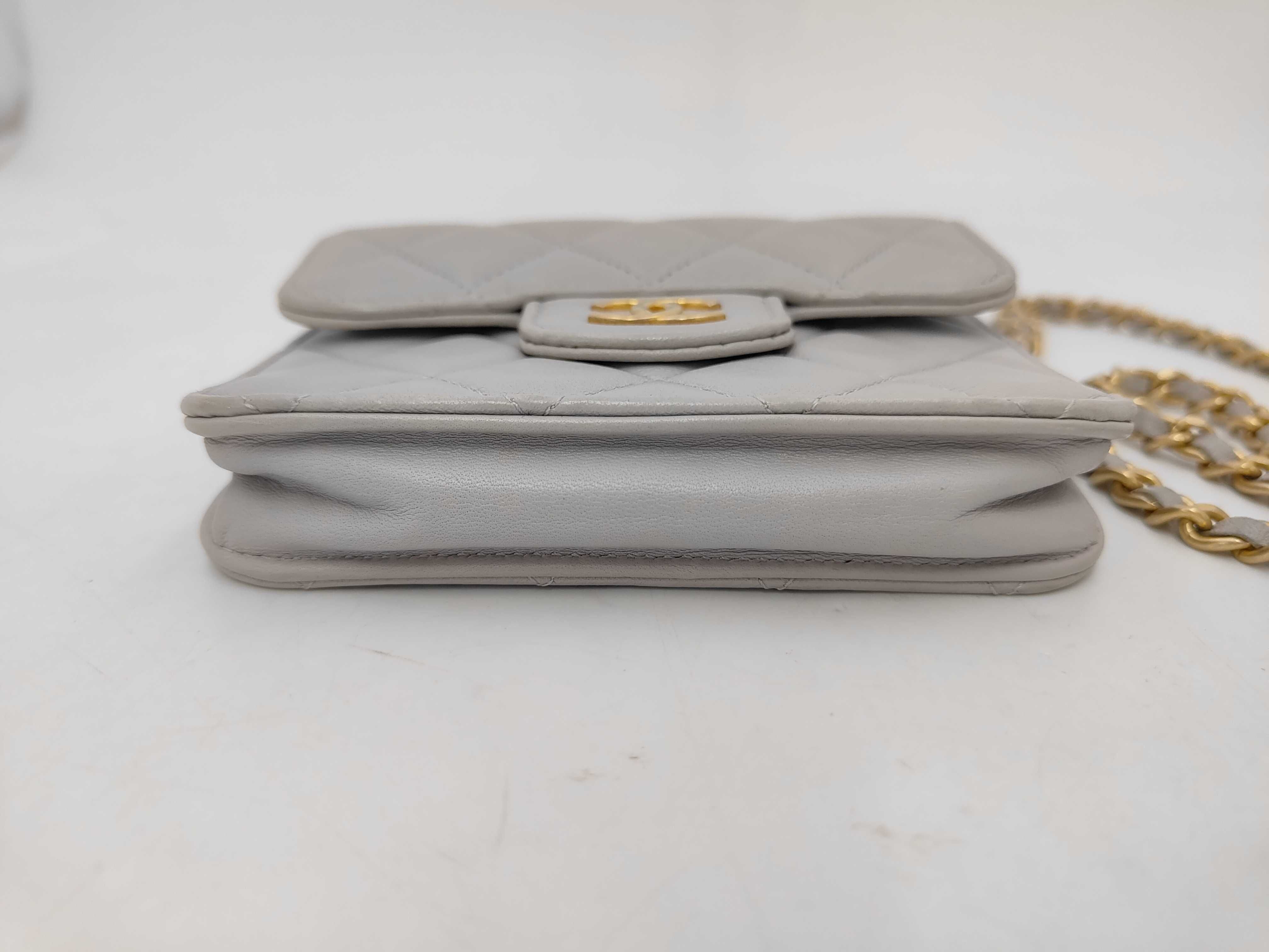 Matelassé Chain Handbag Shoulder Bag — view 6