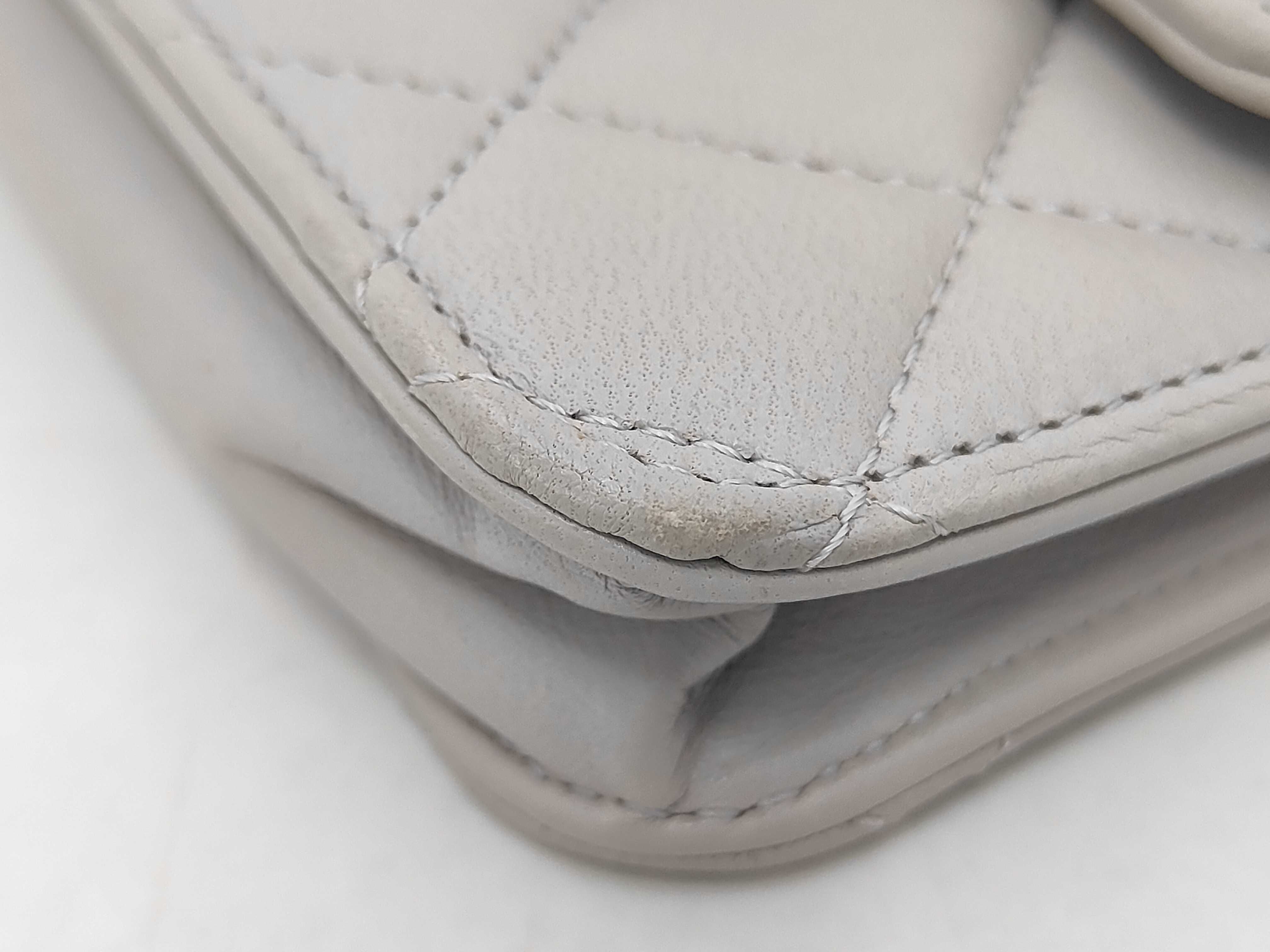 Matelassé Chain Handbag Shoulder Bag — view 7