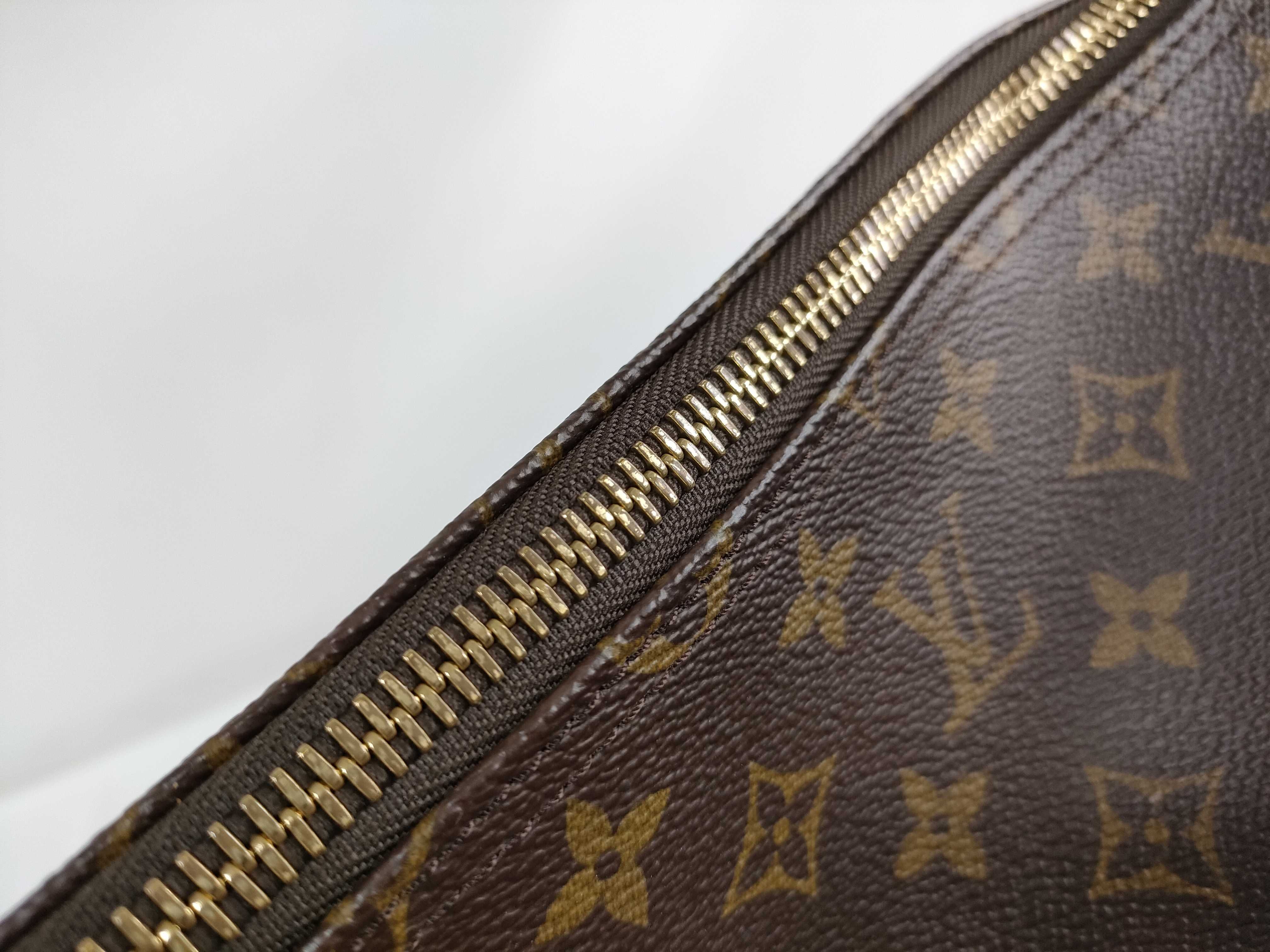 Monogram M41424 Keepall 55 Boston Bag — view 9