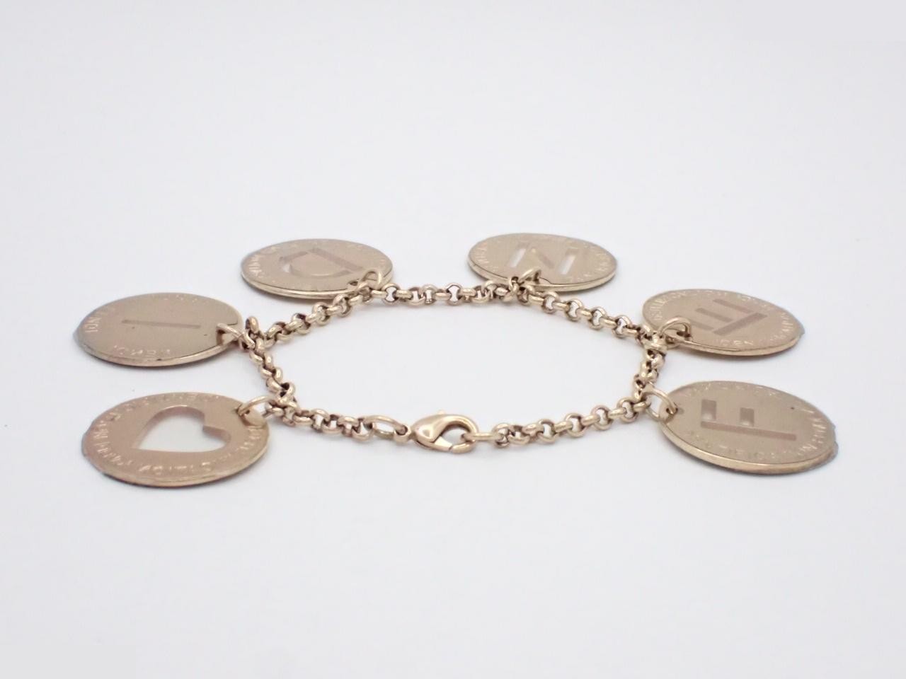 Other items in the line: Precious metal bracelets and bangles (metal), wrist circumference approximately 18.5 cm. — view 2