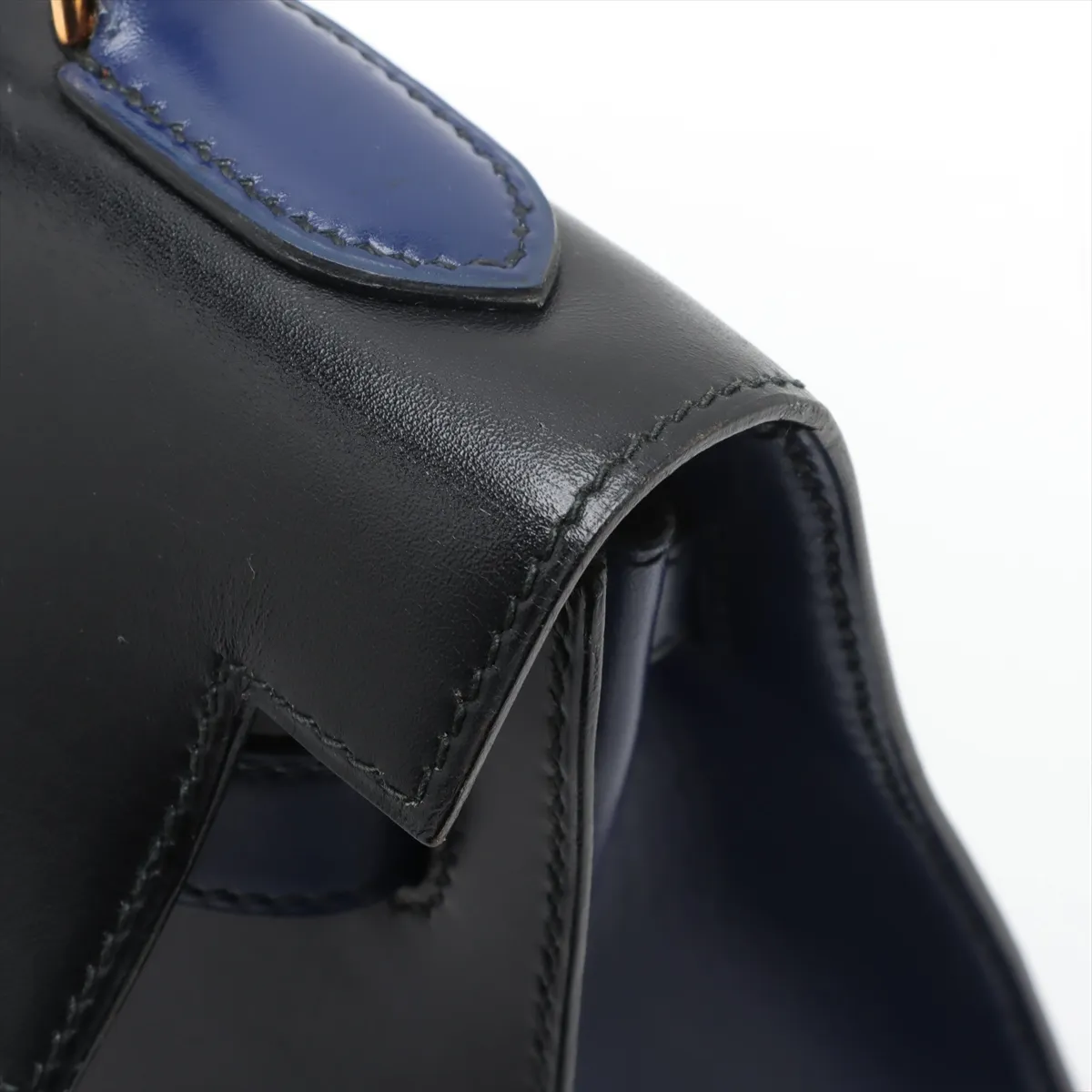 [Individually wrapped] Hermes Kelly 32 Serie Box Calf Black x Blue Saphir Gold Hardware U:1991 — view 13