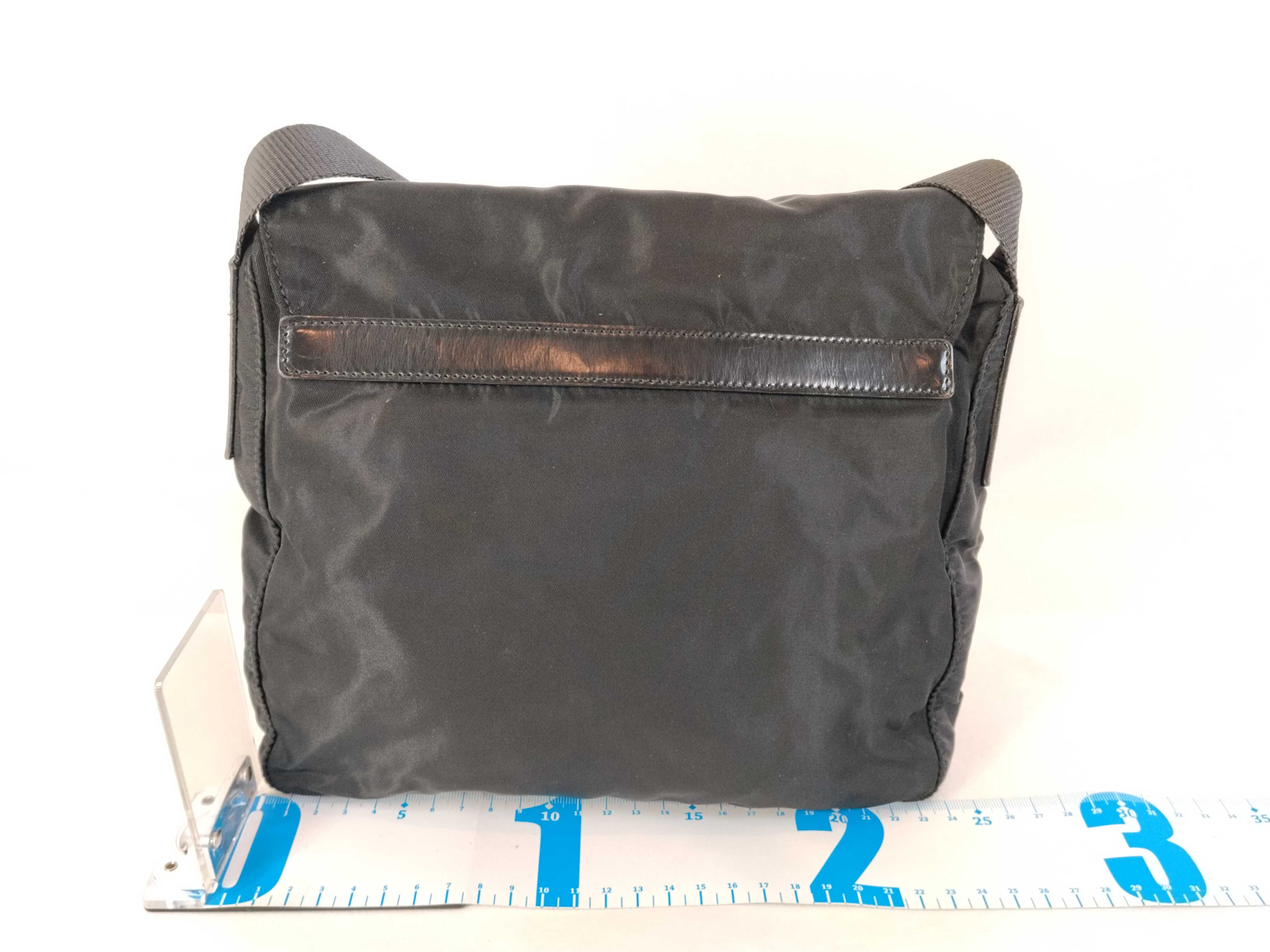 nylon shoulder bag — view 2