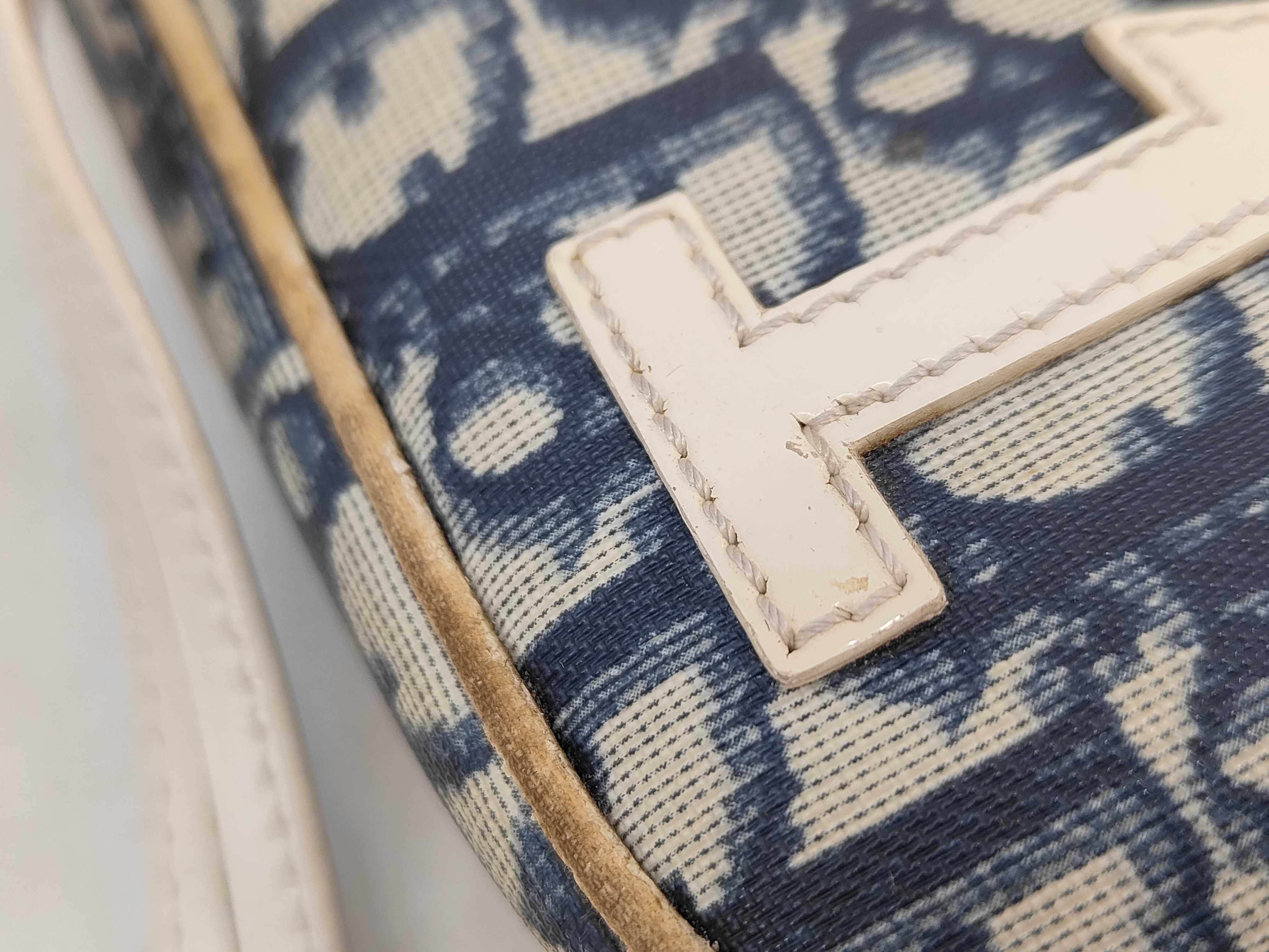 Trotter Number 1 Shoulder Bag — view 14