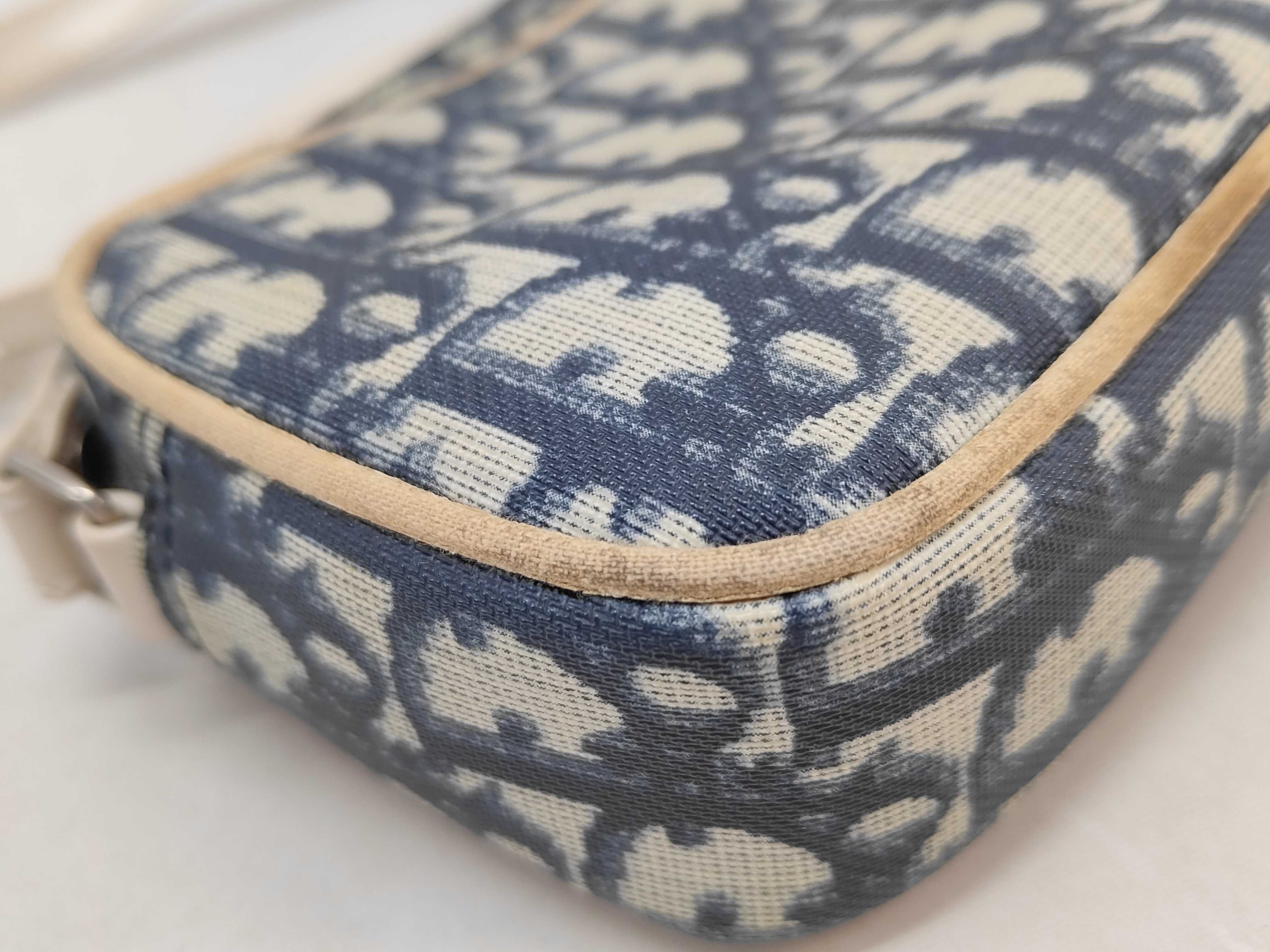 Trotter Number 1 Shoulder Bag — view 4