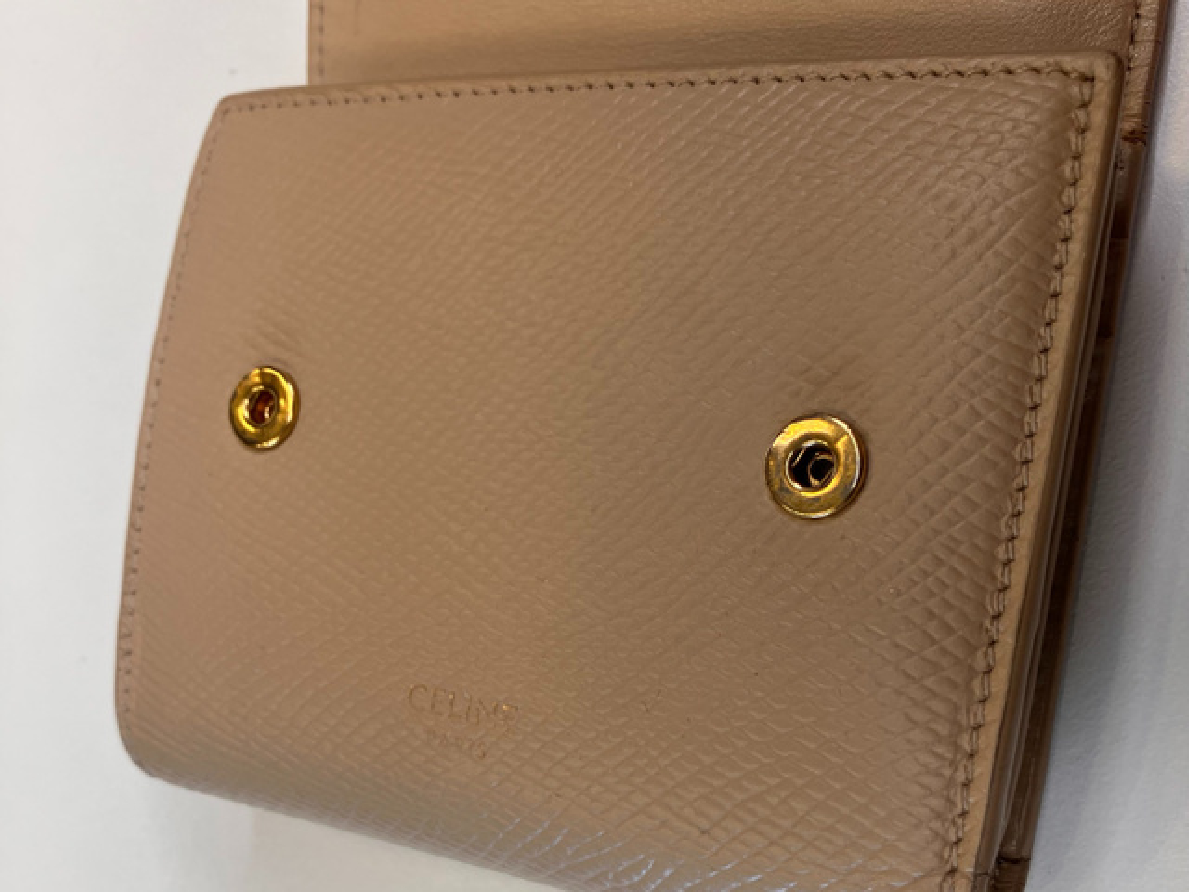 tri-fold wallet — view 5