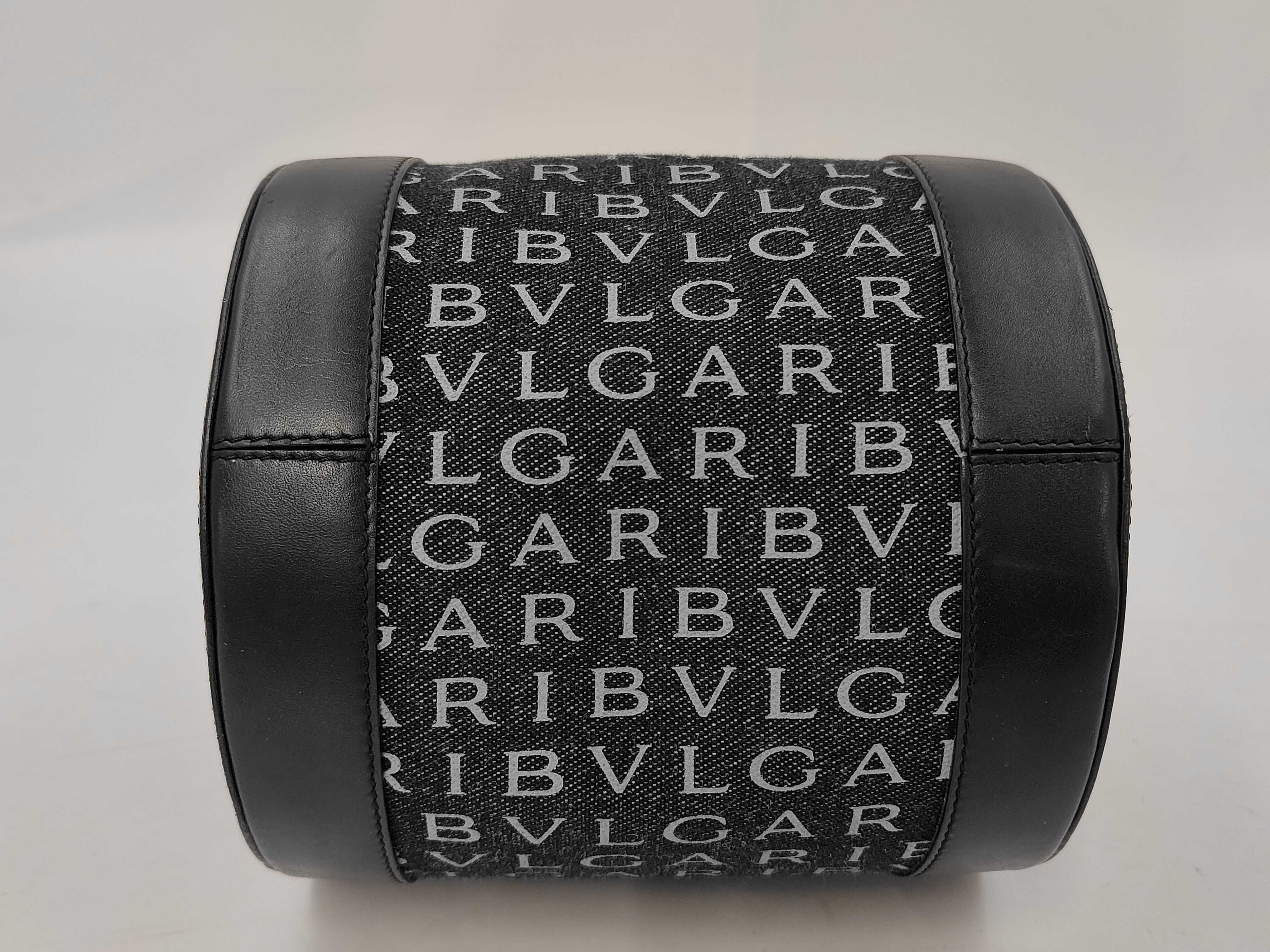 shoulder bag — view 4