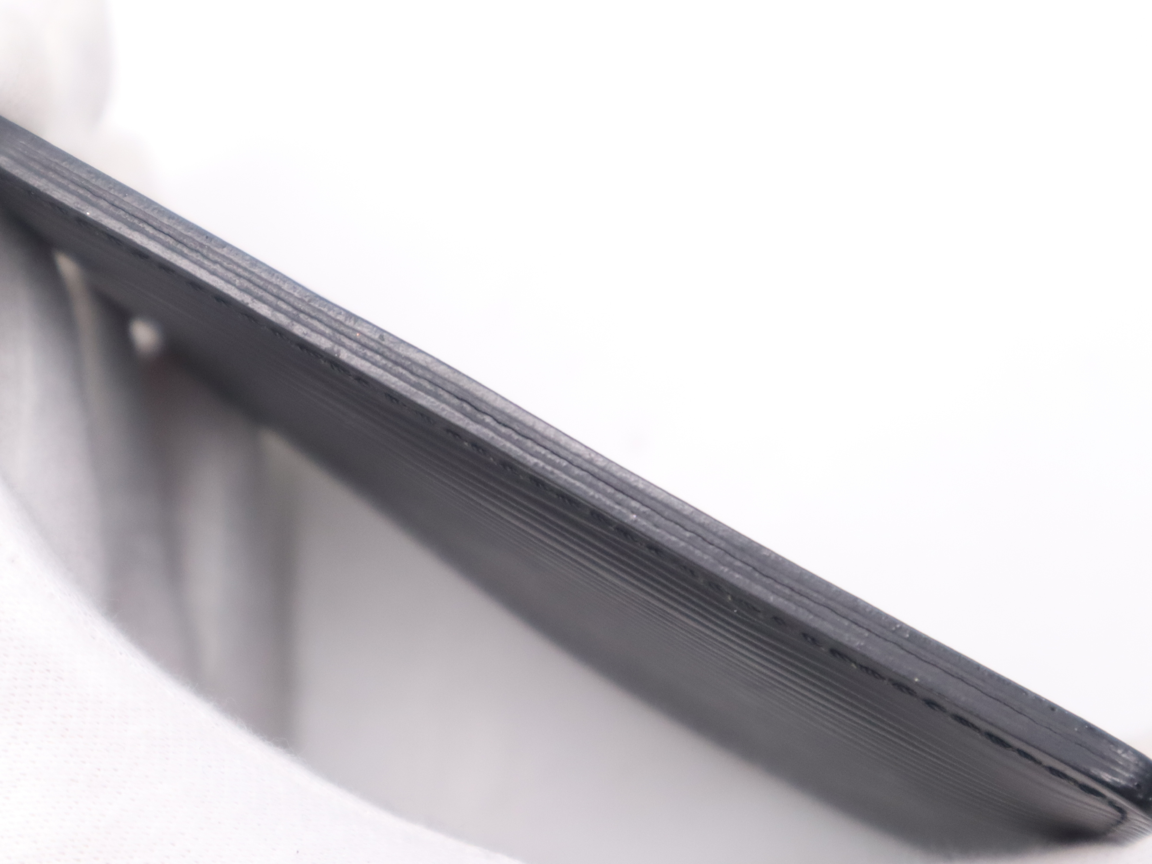 M63512 Epicard Simple Card Case — view 8