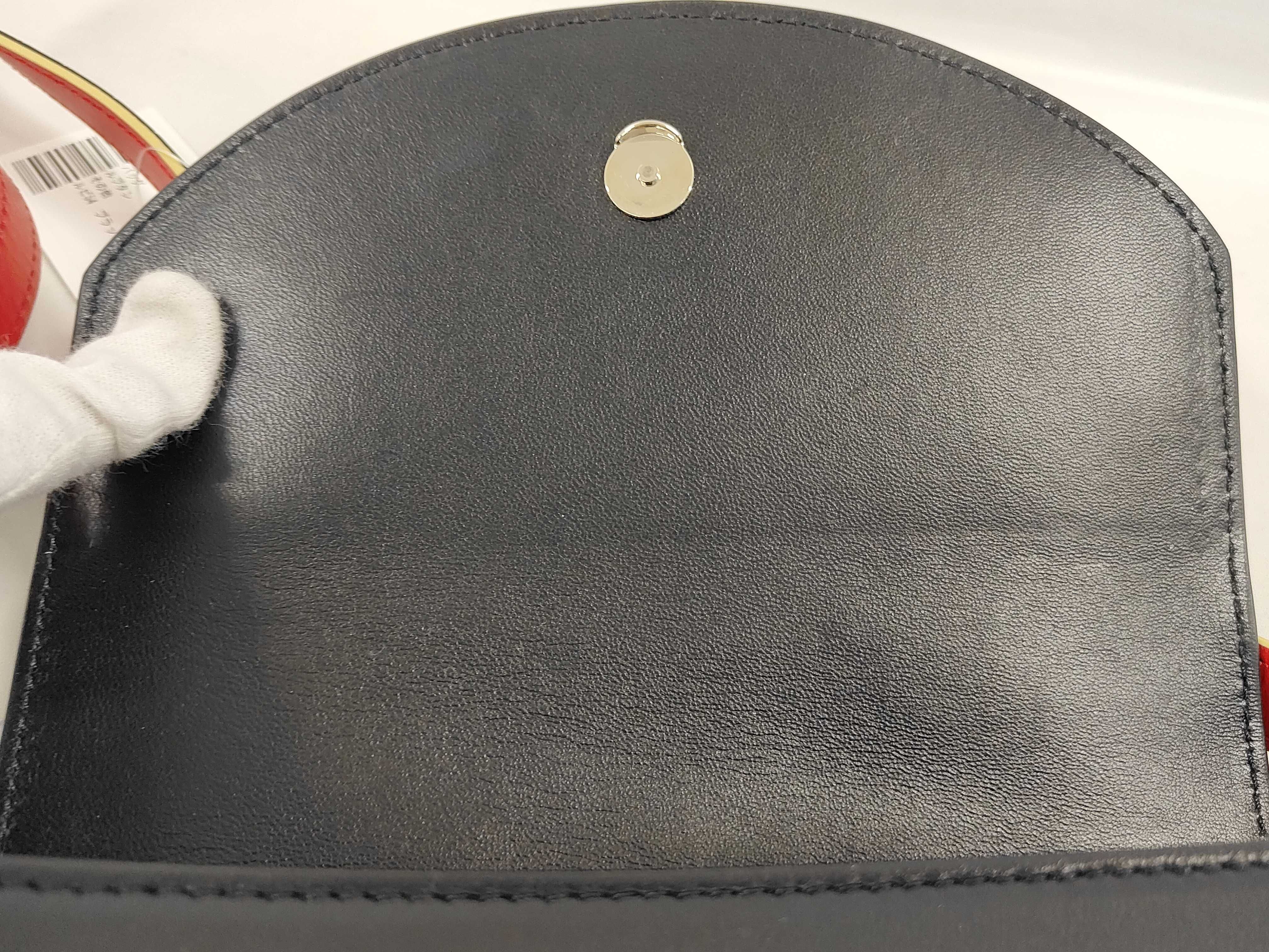Louboutin 54 Black Shoulder Bag — view 9
