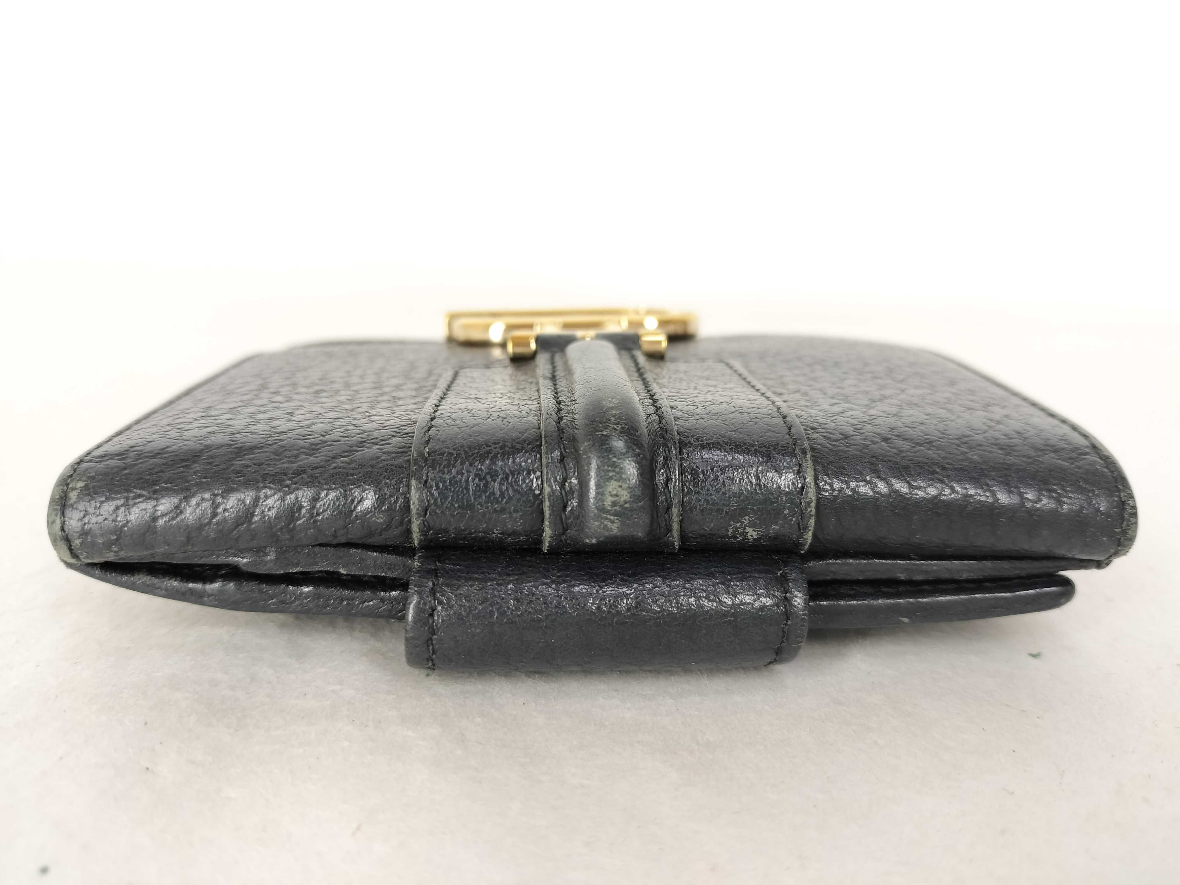 wallet — view 6