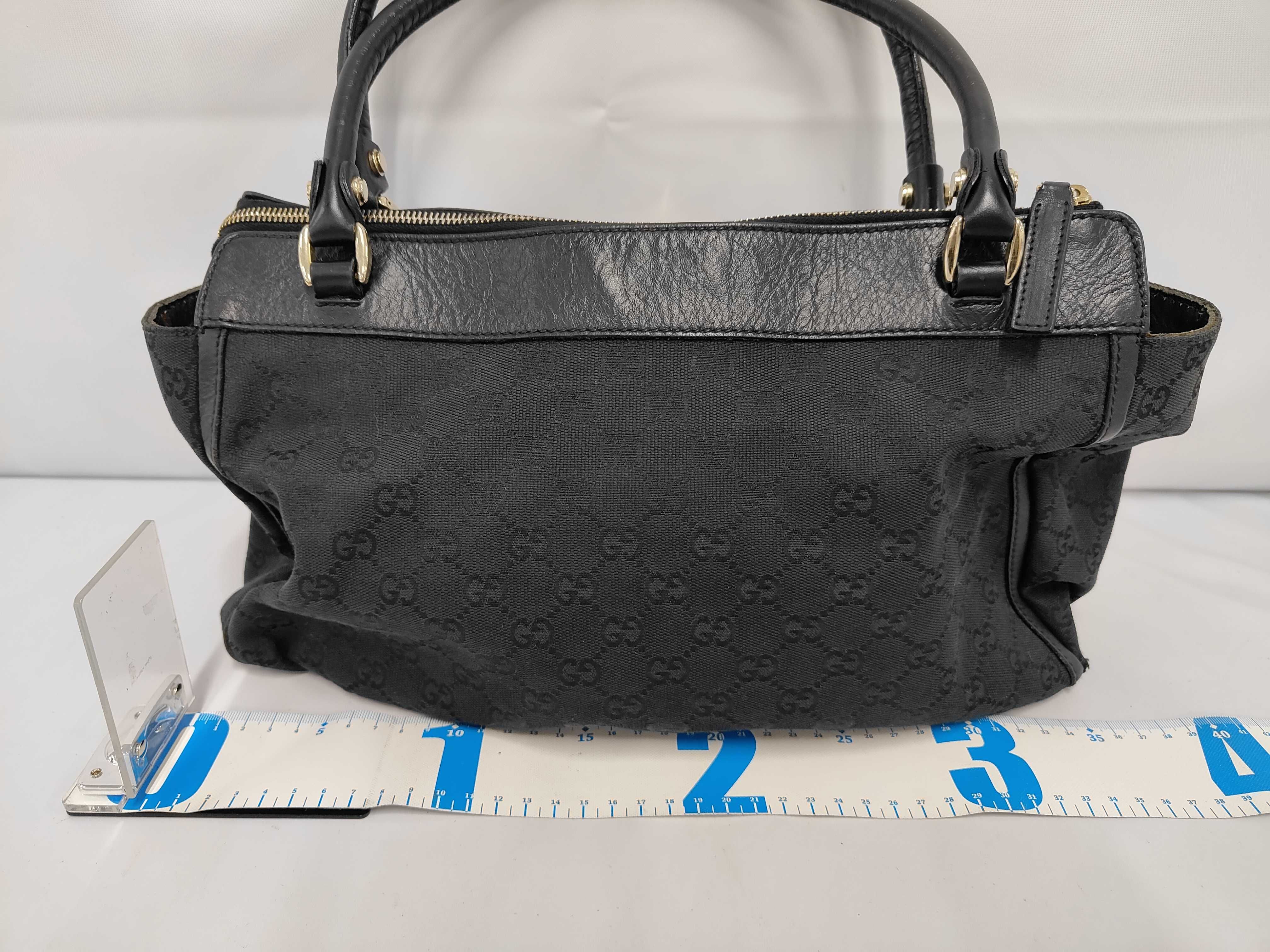 Abbey Handbag GG Canvas Black Handbag — view 2
