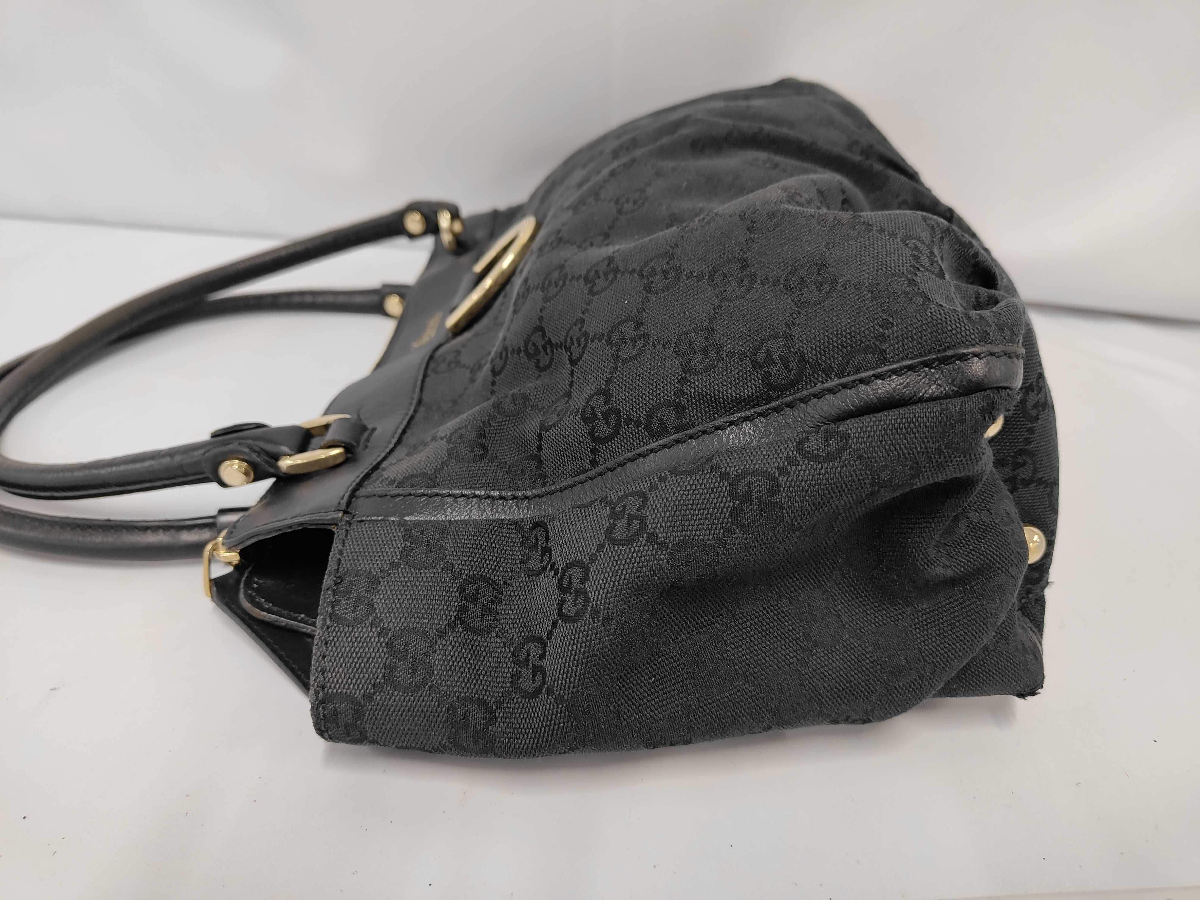 Abbey Handbag GG Canvas Black Handbag — view 10