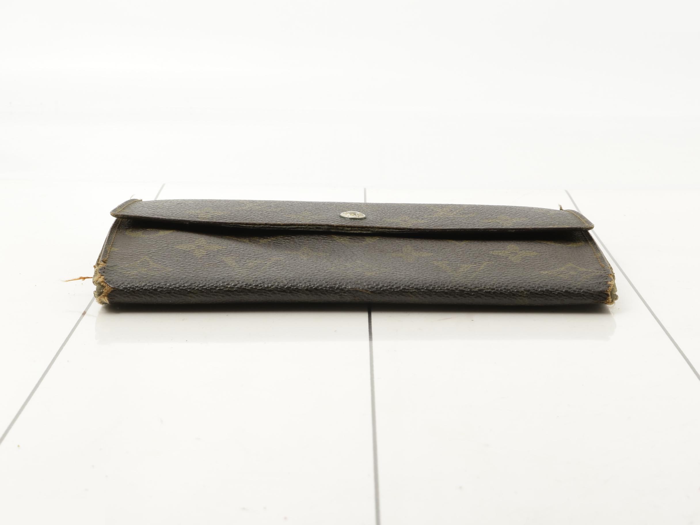 long wallet — view 3