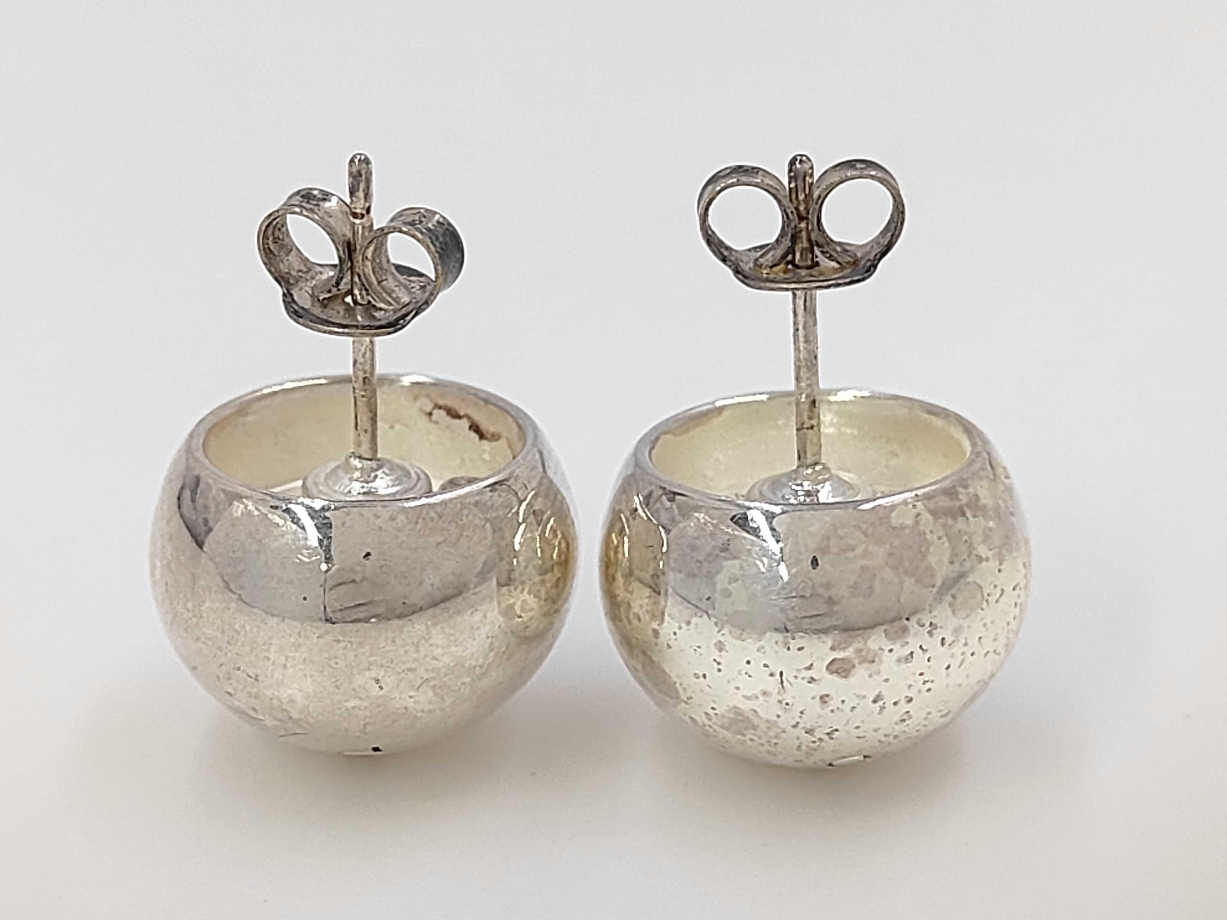 earrings, ball design, logo, silver, 98P (presumably referring to a specific brand or brand). — view 3