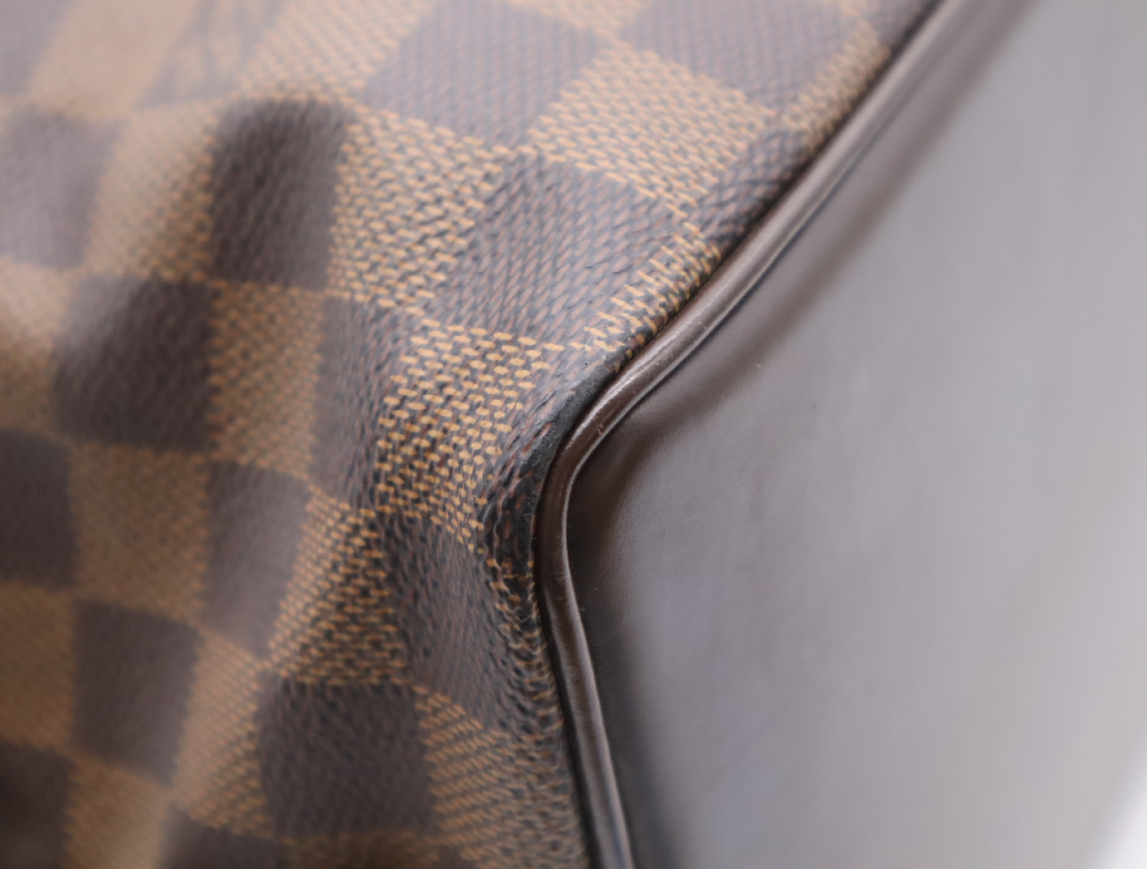 N51119 Damier Chelsea Shoulder Bag — view 6
