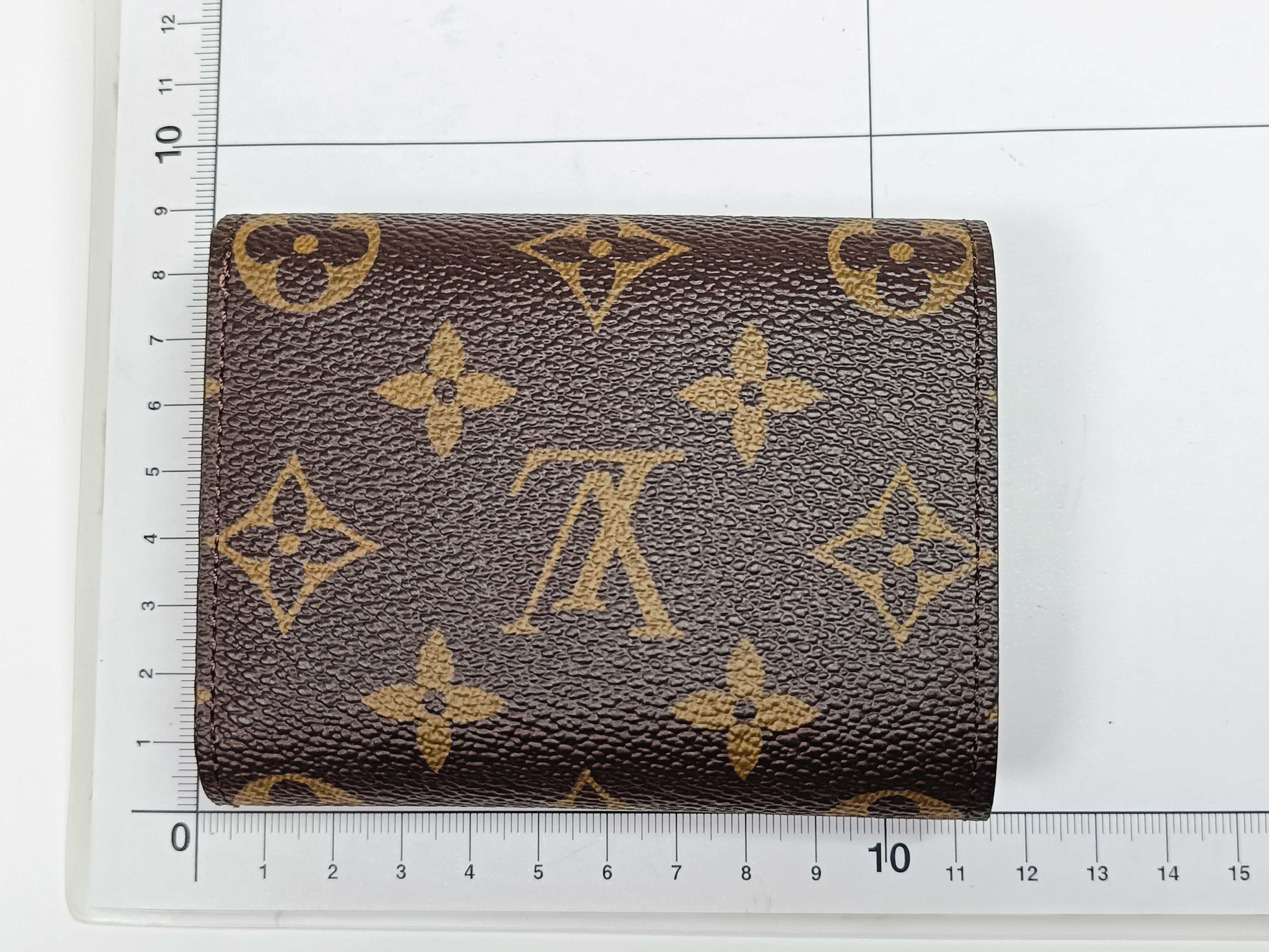 Monogram LV Monogram M60253 Tri-fold Wallet — view 2