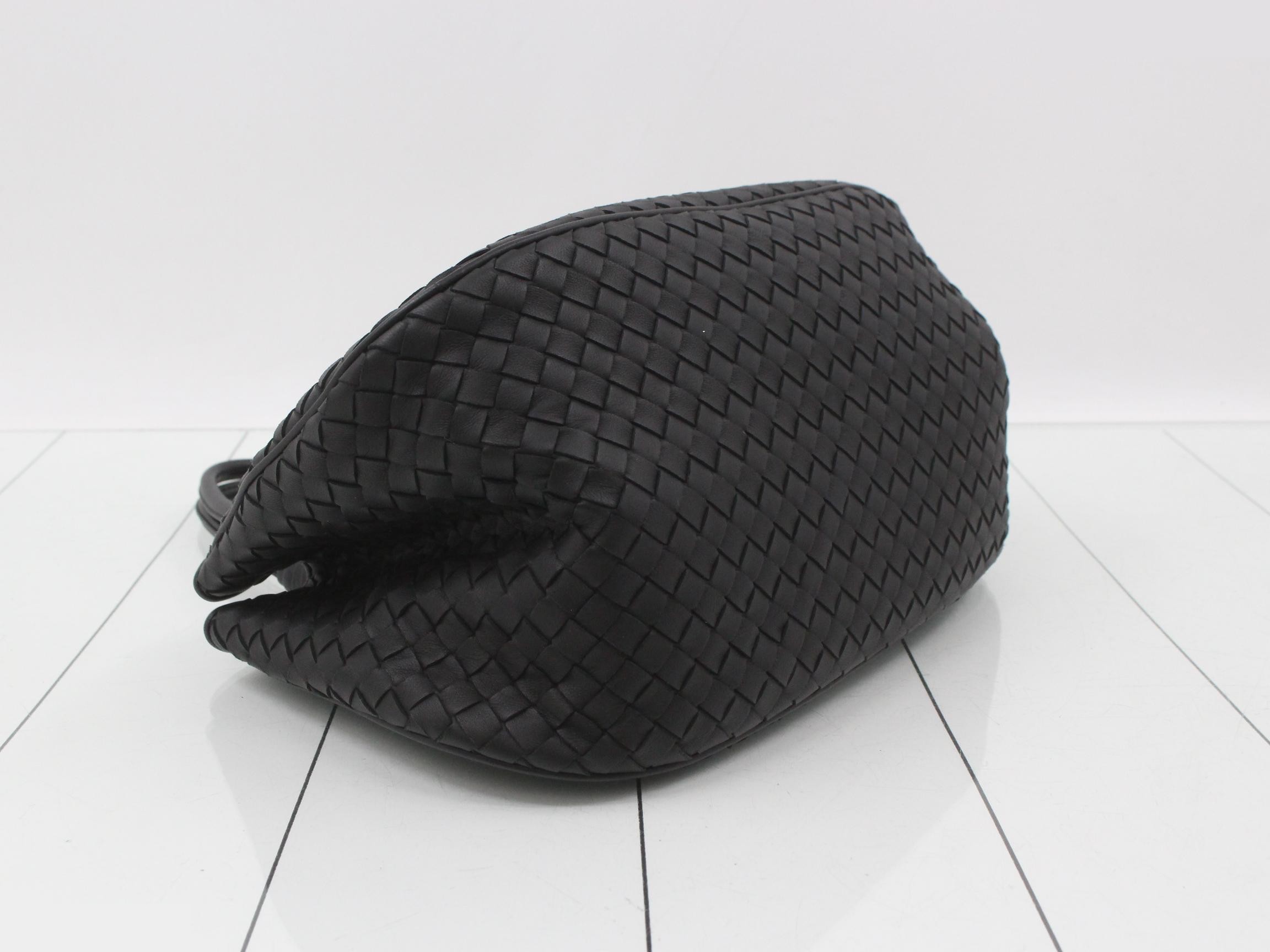 Intrecciato (bag) - Handbag - Black — view 5
