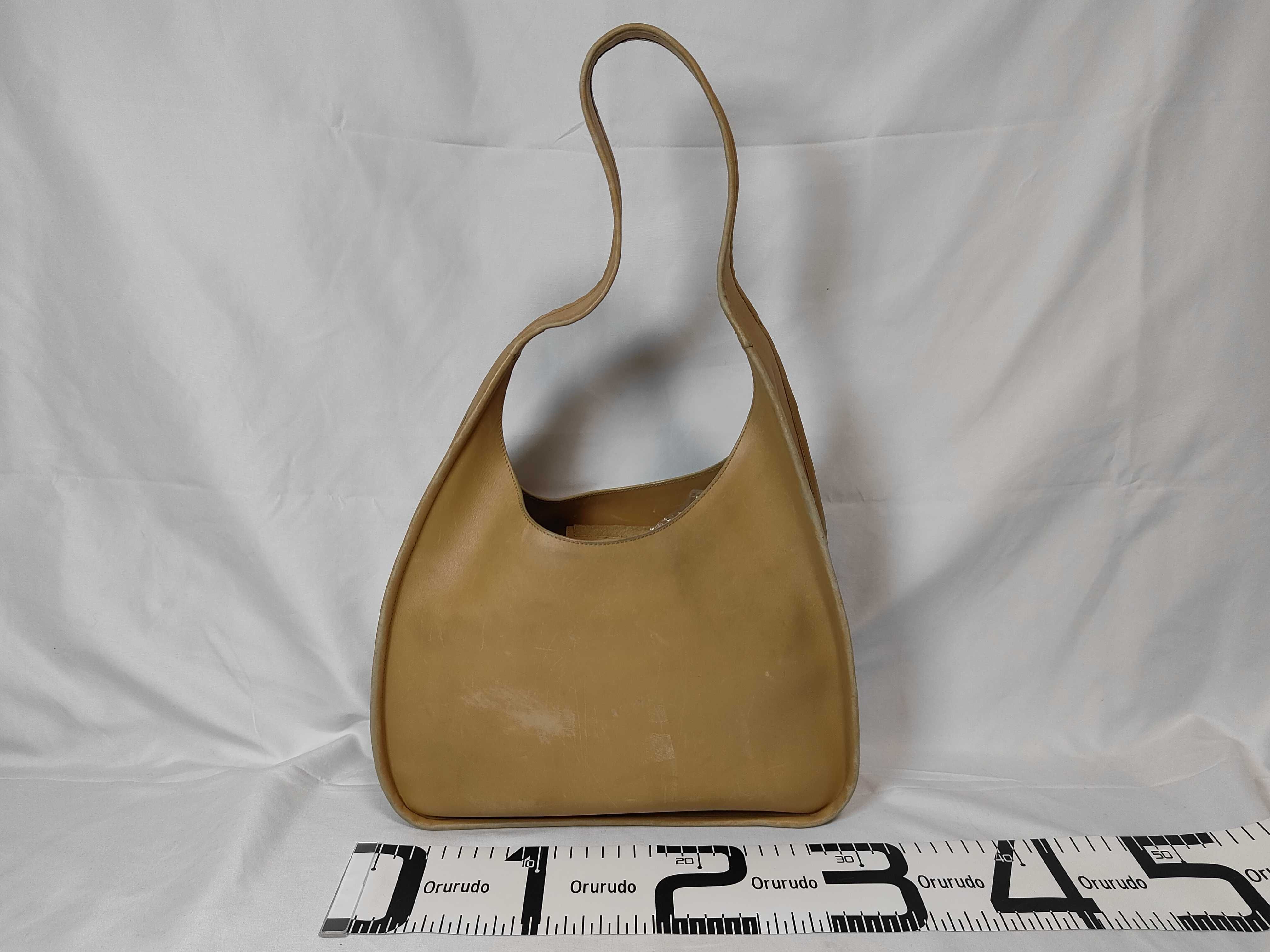 B8330 Leather Shoulder Bag (Beige) — view 2