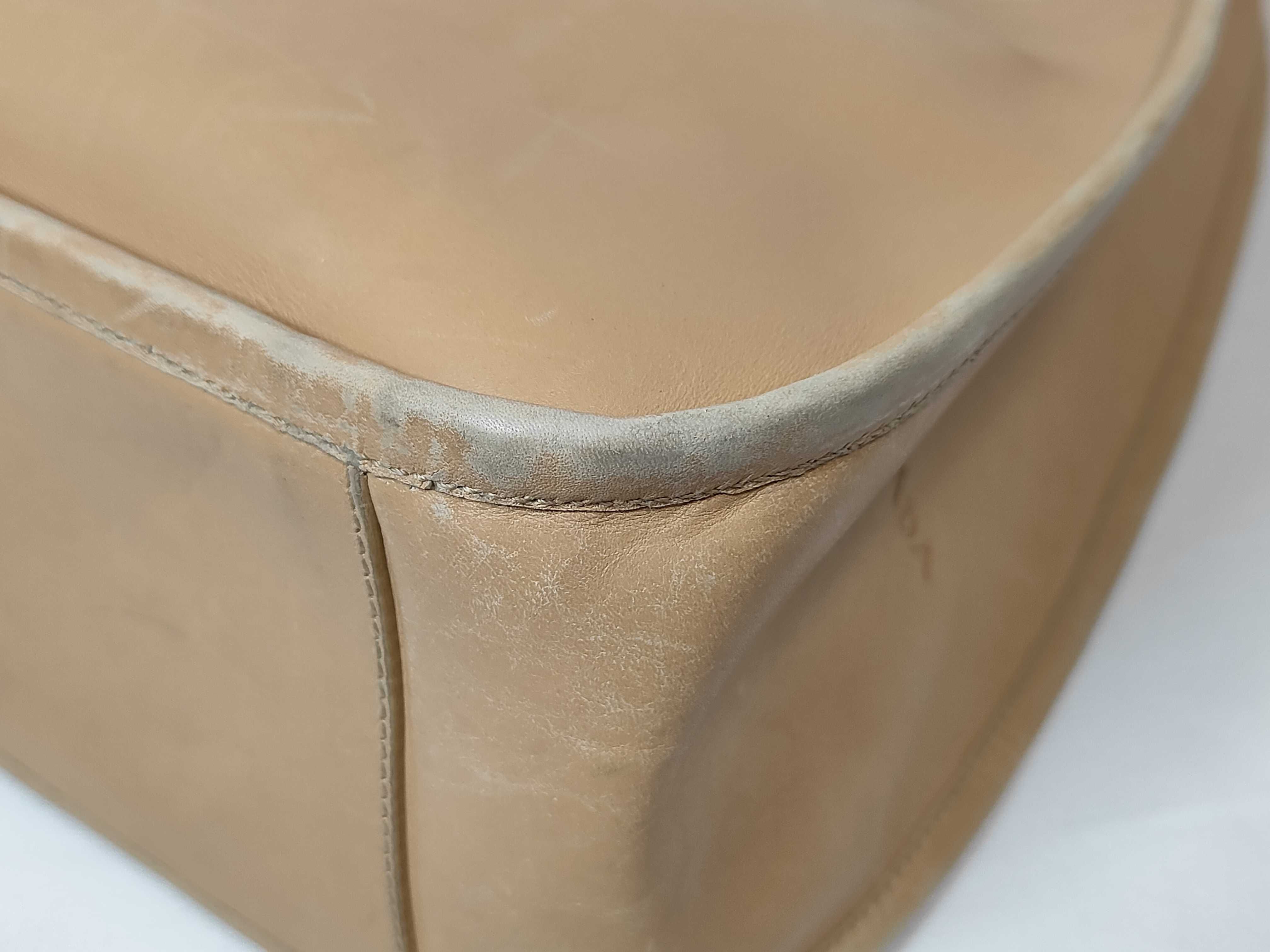 B8330 Leather Shoulder Bag (Beige) — view 6