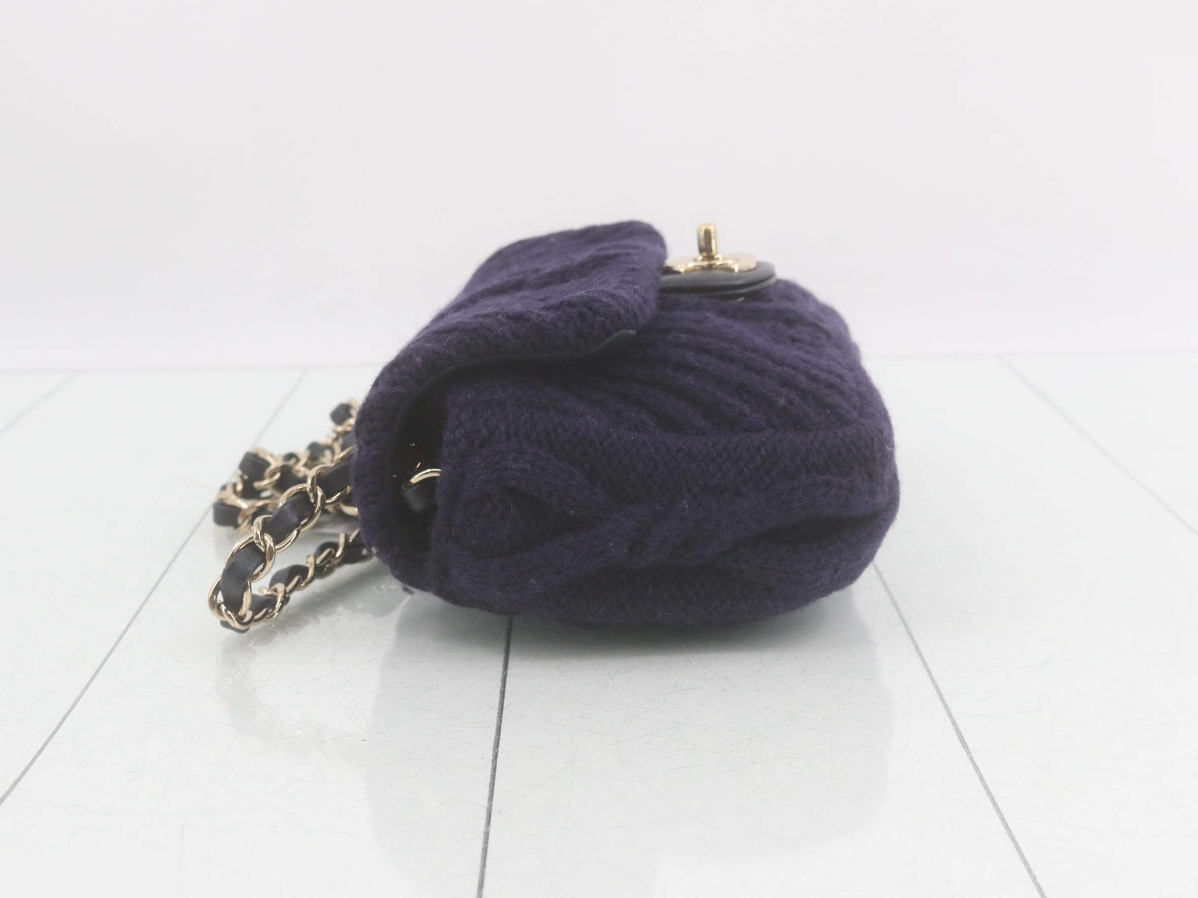 Knit chain shoulder bag, navy — view 4