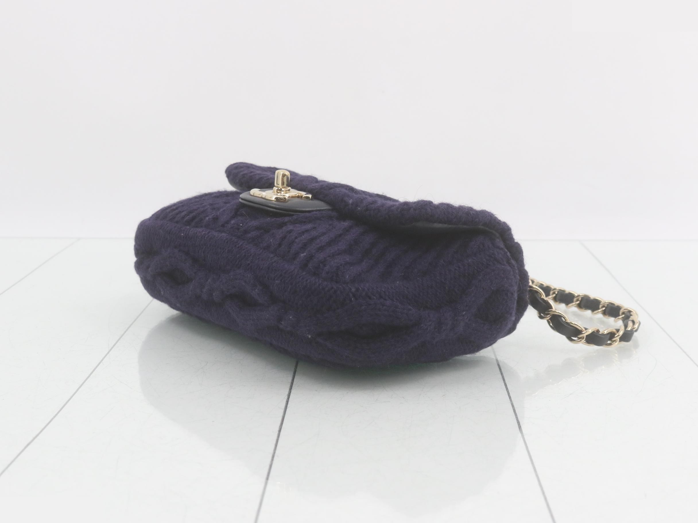 Knit chain shoulder bag, navy — view 6
