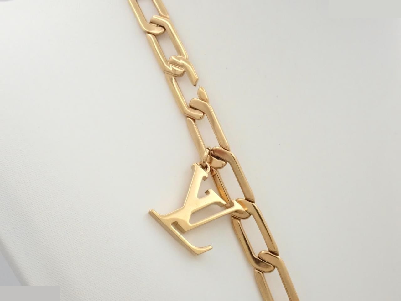 Flower Power Gold Color, approximately 110cm in length. — view 2