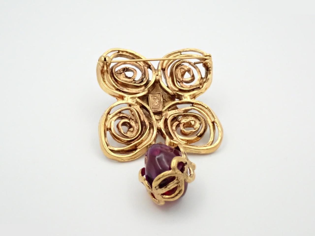 GP Brooch — view 2