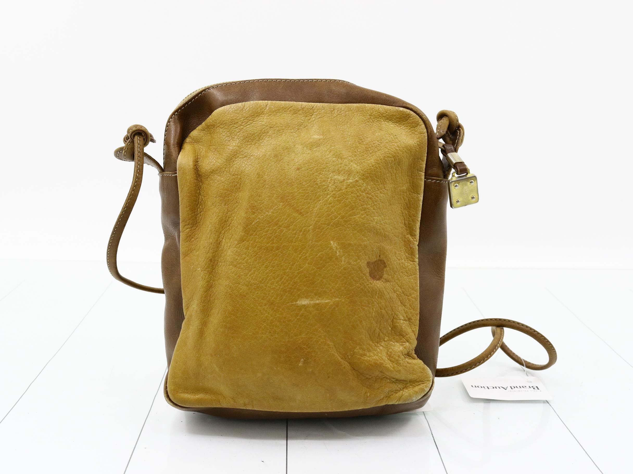 shoulder bag — view 2