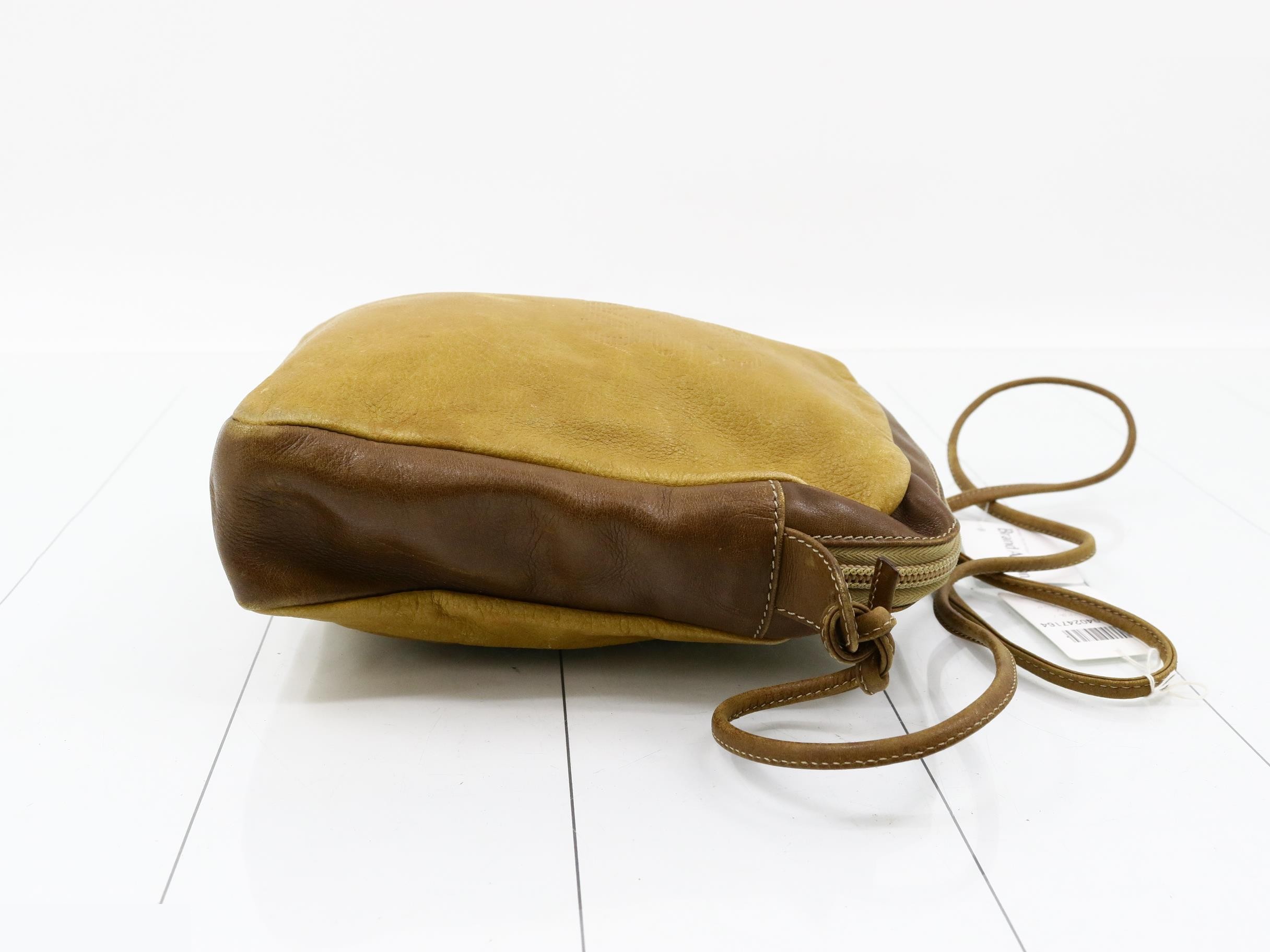 shoulder bag — view 3