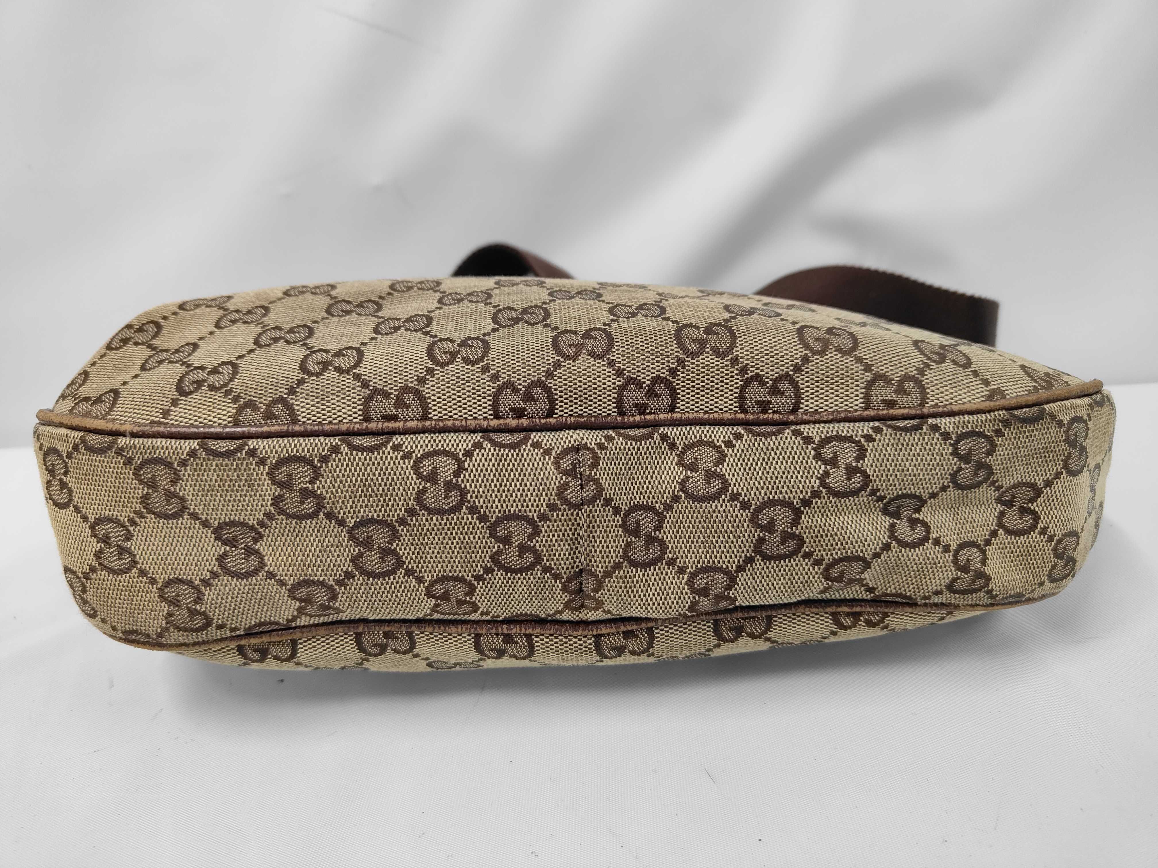 Gucci GG Canvas Shoulder Bag — view 3