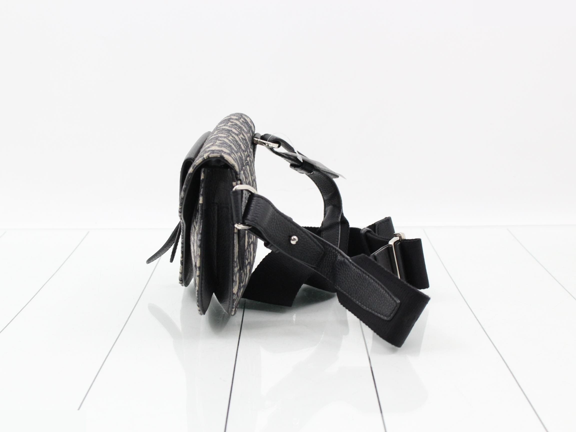 Oblique Saddle Canvas Leather Shoulder Bag — view 3
