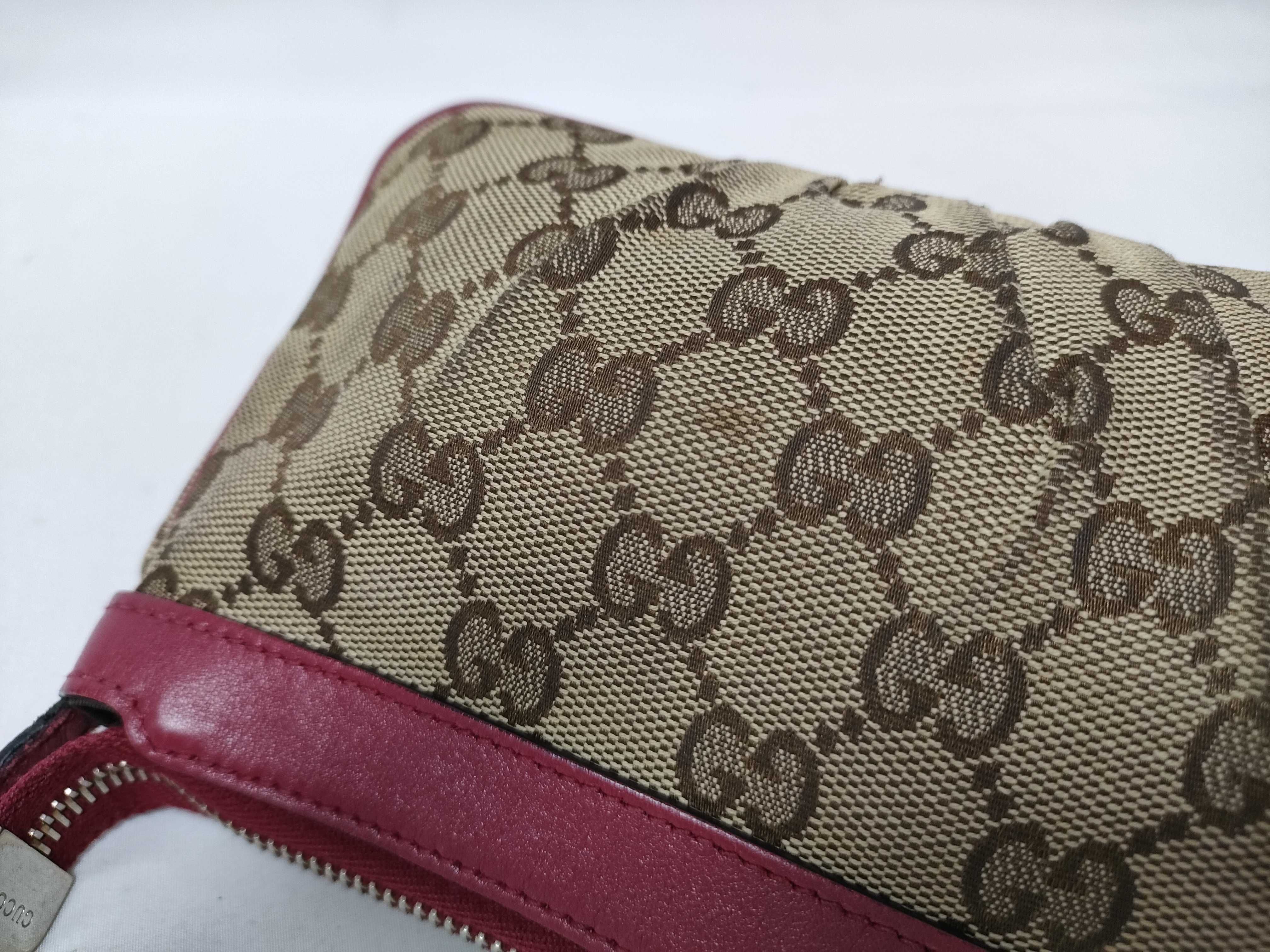 Purple Canvas Vintage Love Heart Zipper Mini Crossbody Bag (Shoulder Bag) — view 11