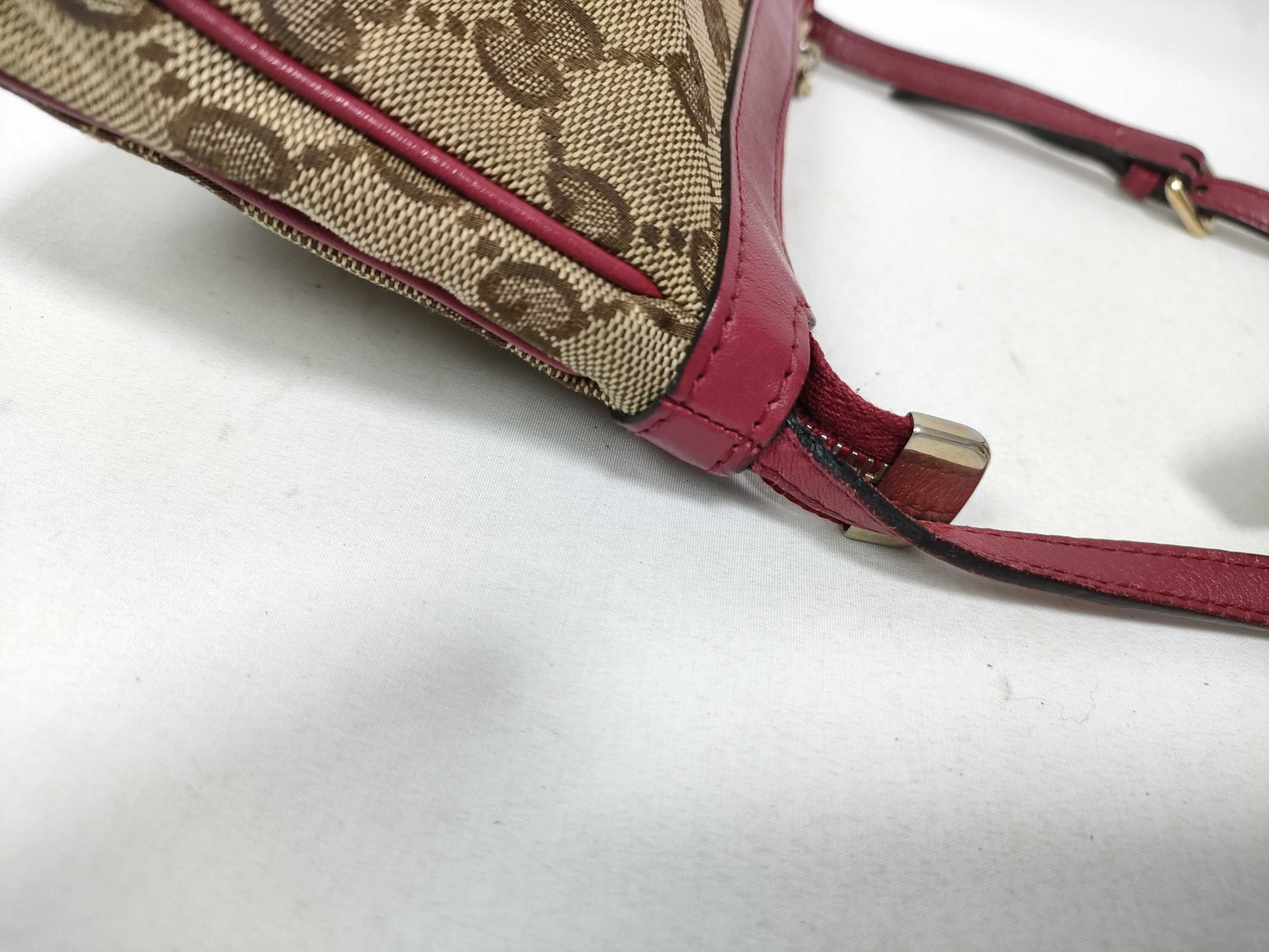 Purple Canvas Vintage Love Heart Zipper Mini Crossbody Bag (Shoulder Bag) — view 10