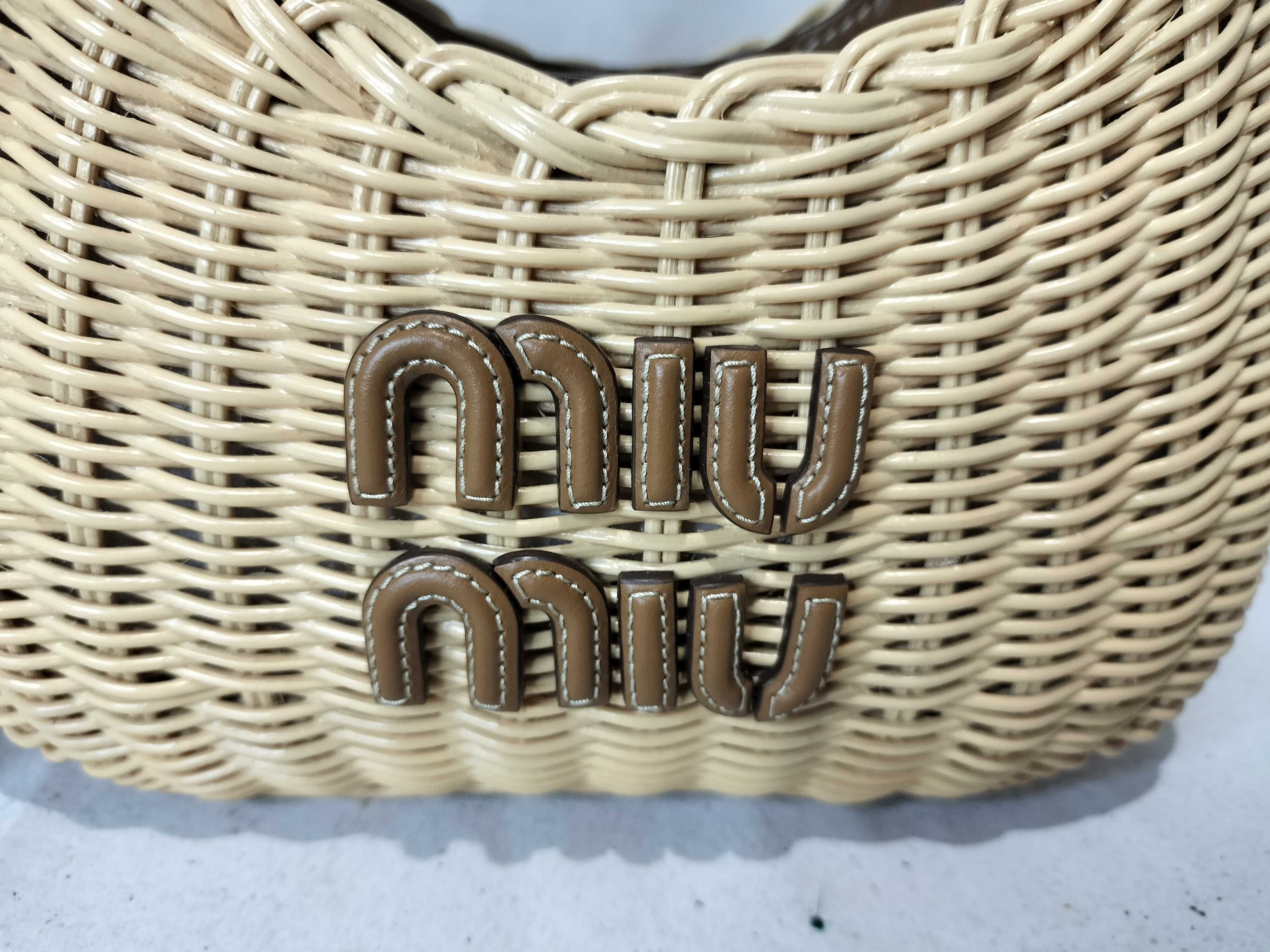 Wonder Wicker Basket Bag Shoulder Bag — view 2