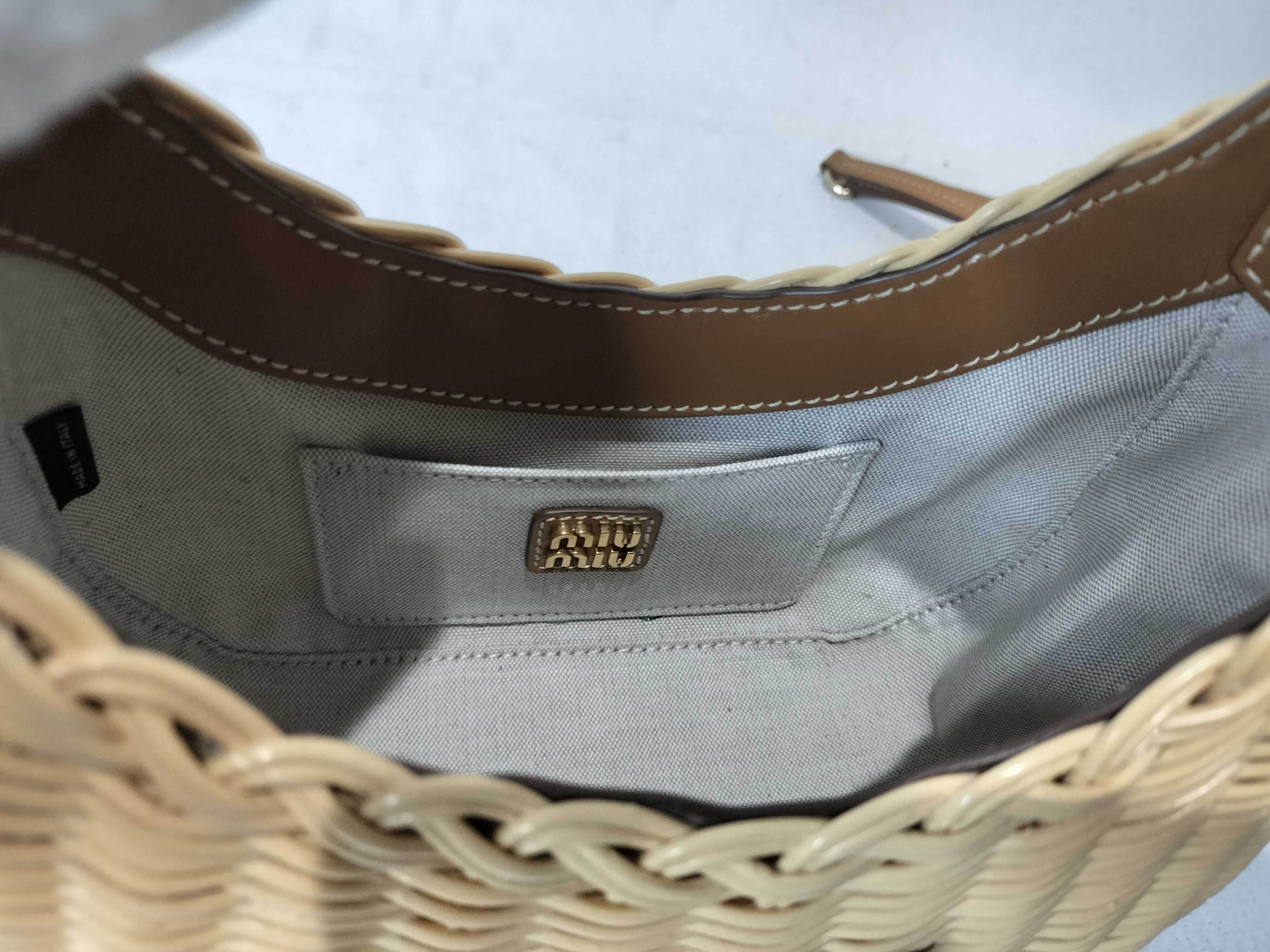Wonder Wicker Basket Bag Shoulder Bag — view 9