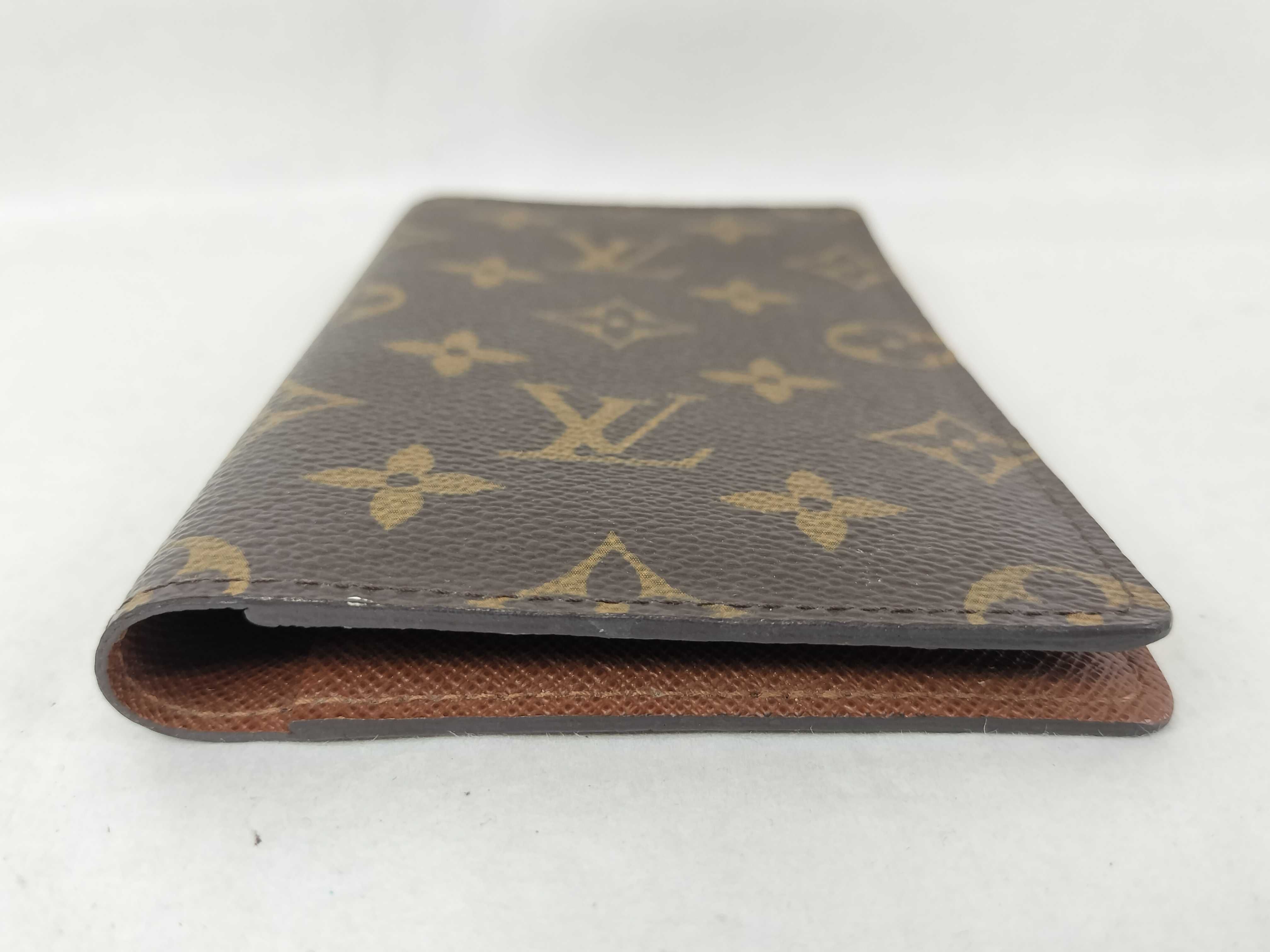 Monogram R20503 Agenda Pouch Billfold with Name Engraving and Notebook Cover — view 4