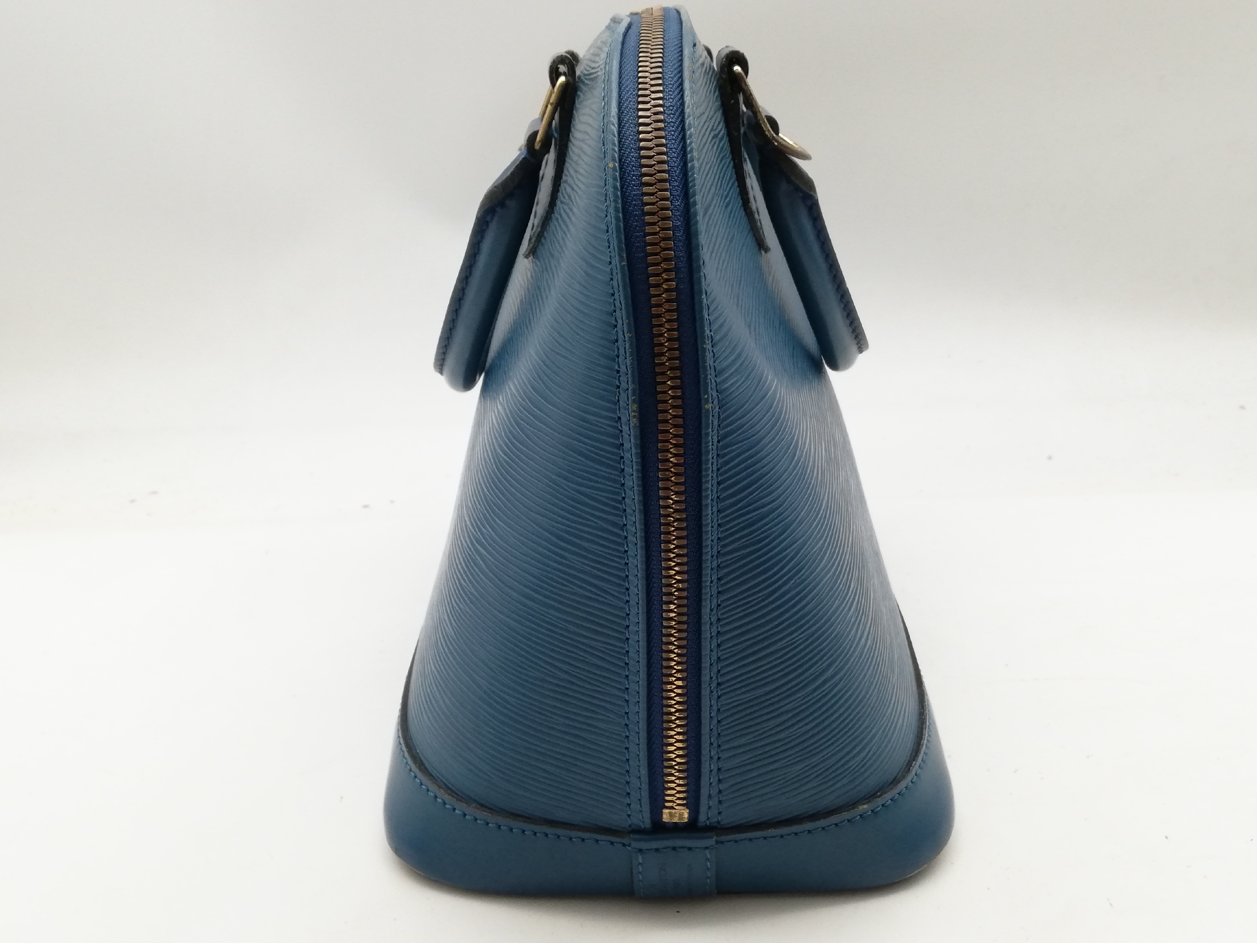 Epi Alma M52145 Handbag — view 3