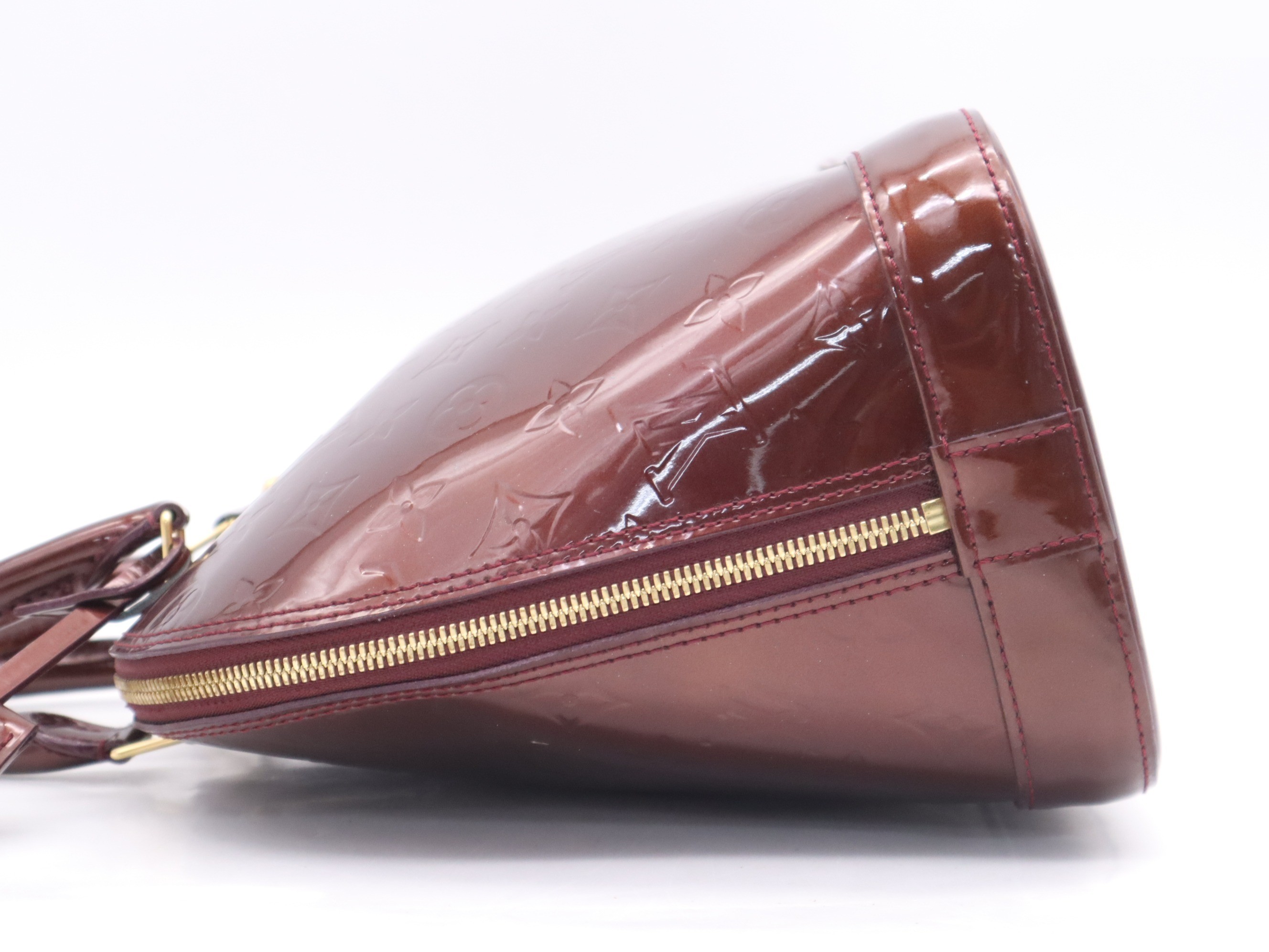 Alma PM Rouge Fauviste with Clochette — view 3