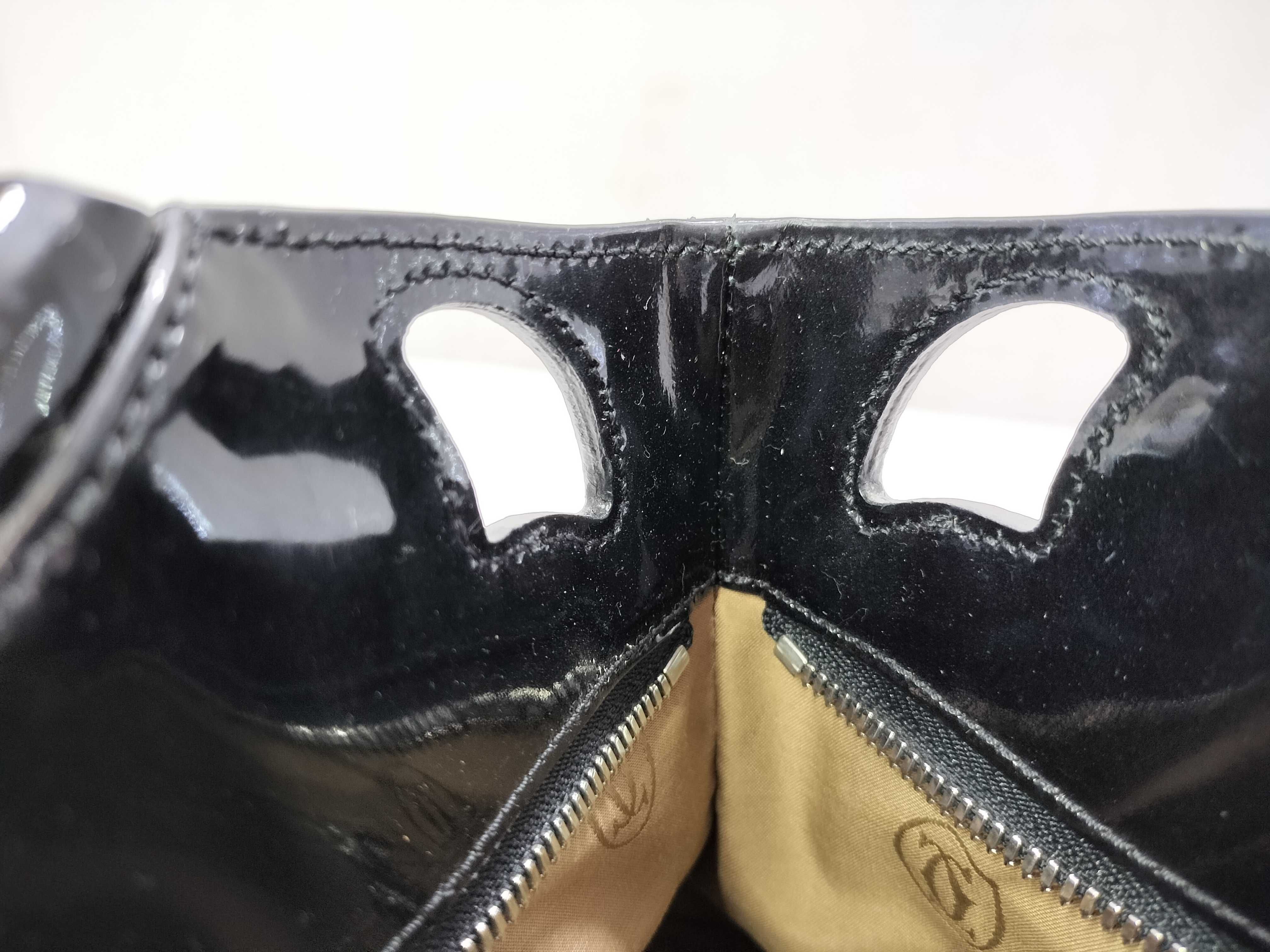 patent leather handbag, black. — view 11