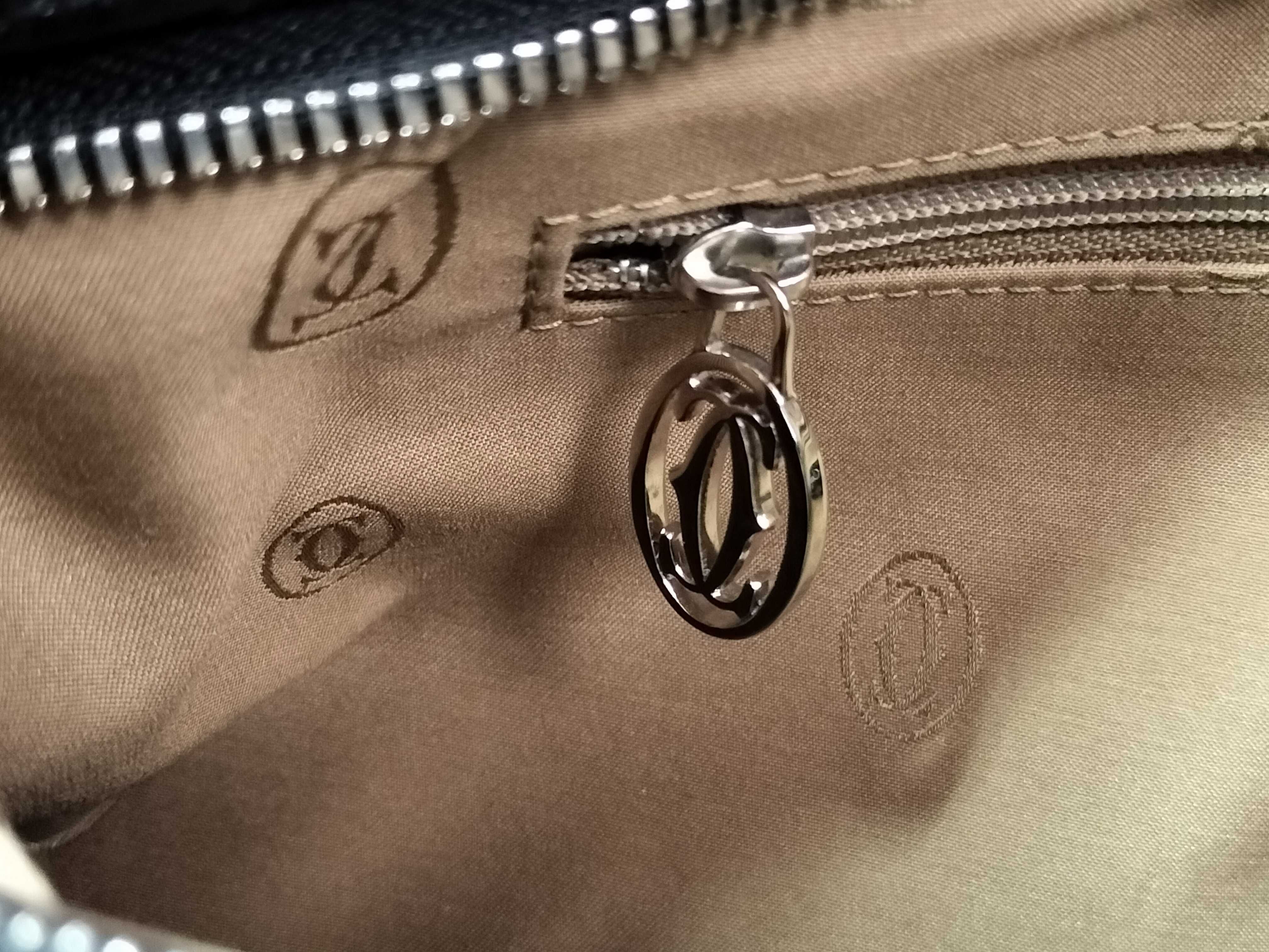 patent leather handbag, black. — view 10