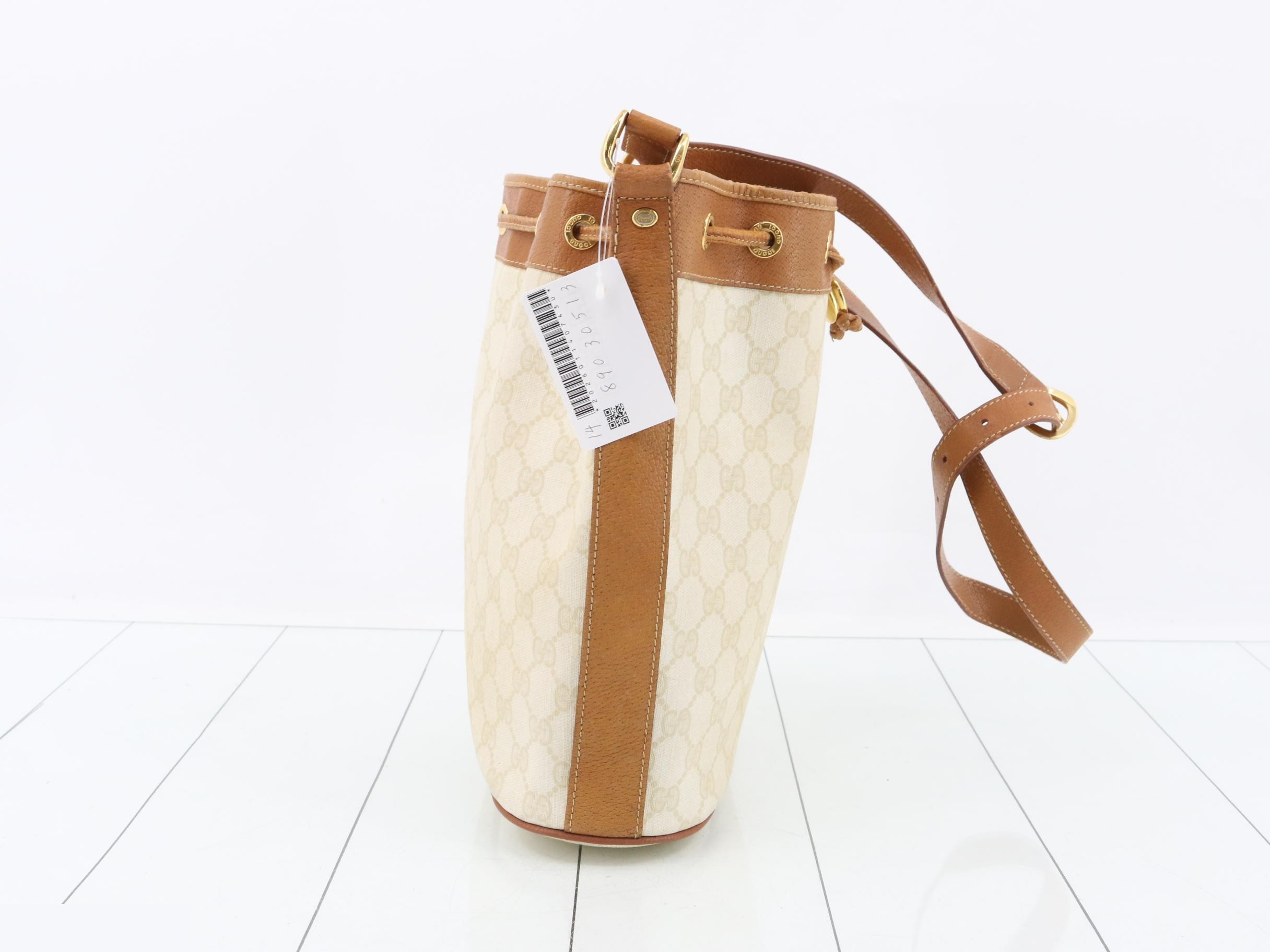 GG Supreme Leather Drawstring Shoulder Bag — view 4