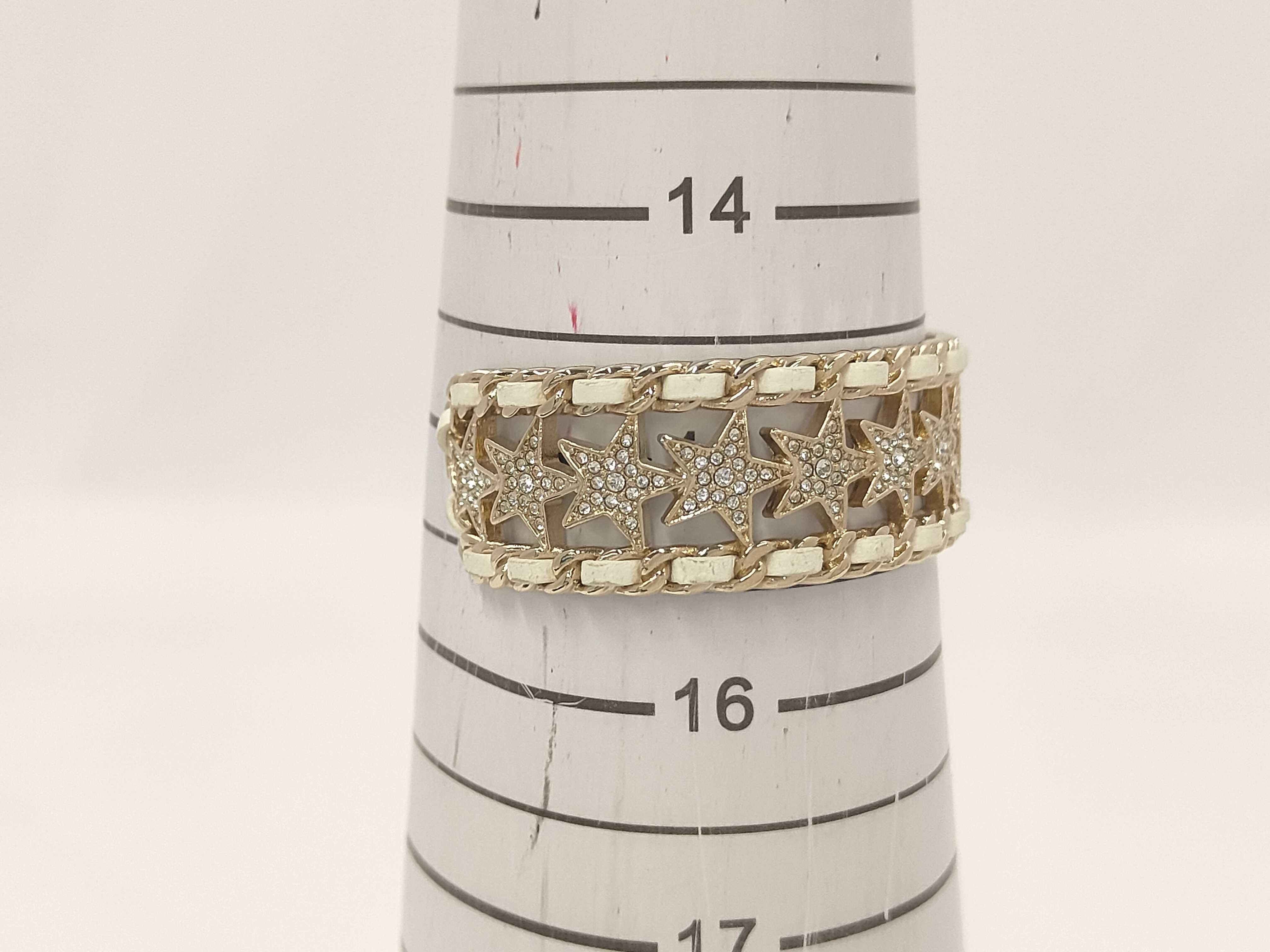 White Lambskin Ring with GP Hardware (B23M) — view 6