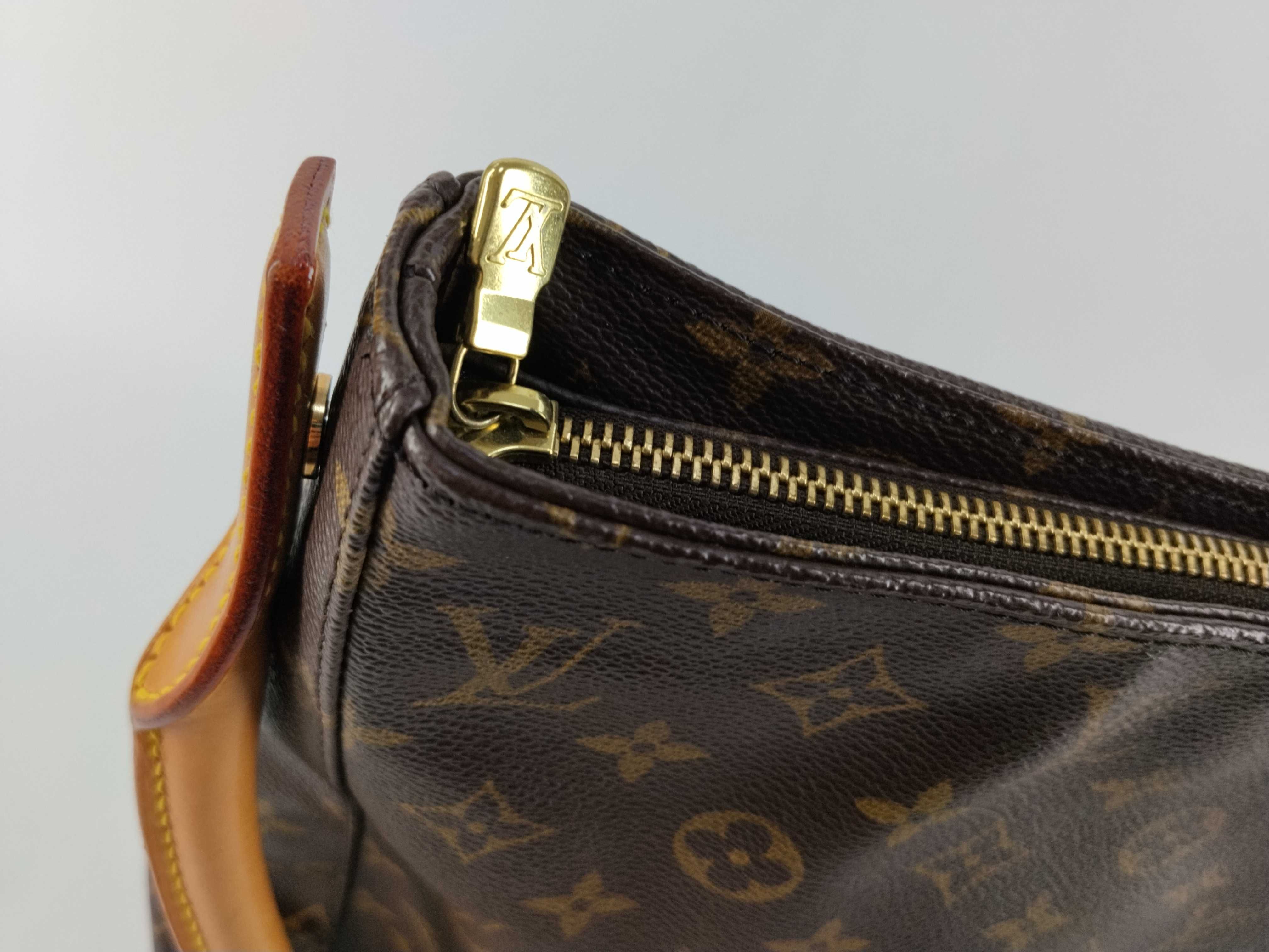 Monogram M51145 Monogram Looping GM Shoulder Bag — view 8