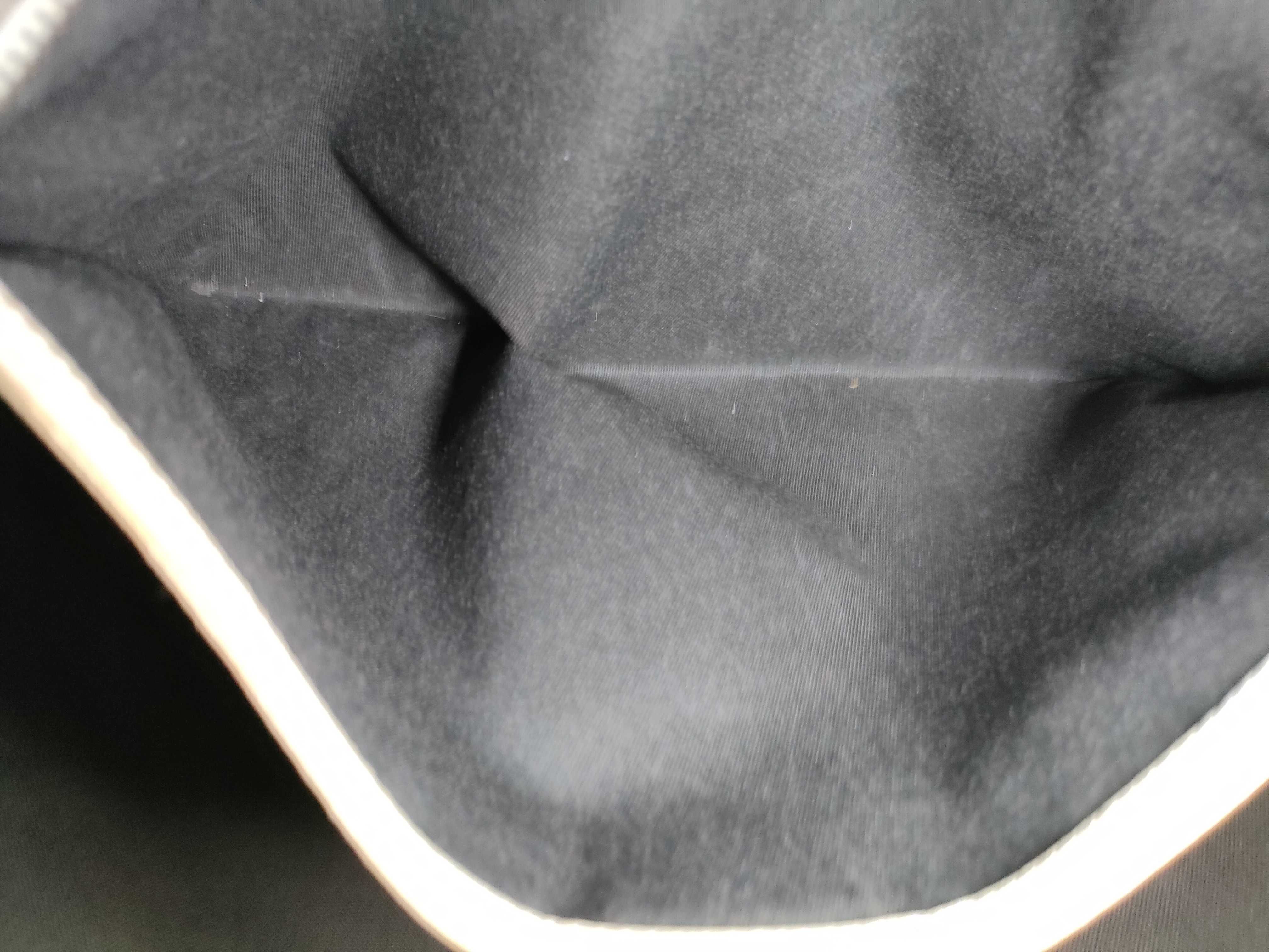 GG Supreme Tote Bag — view 12