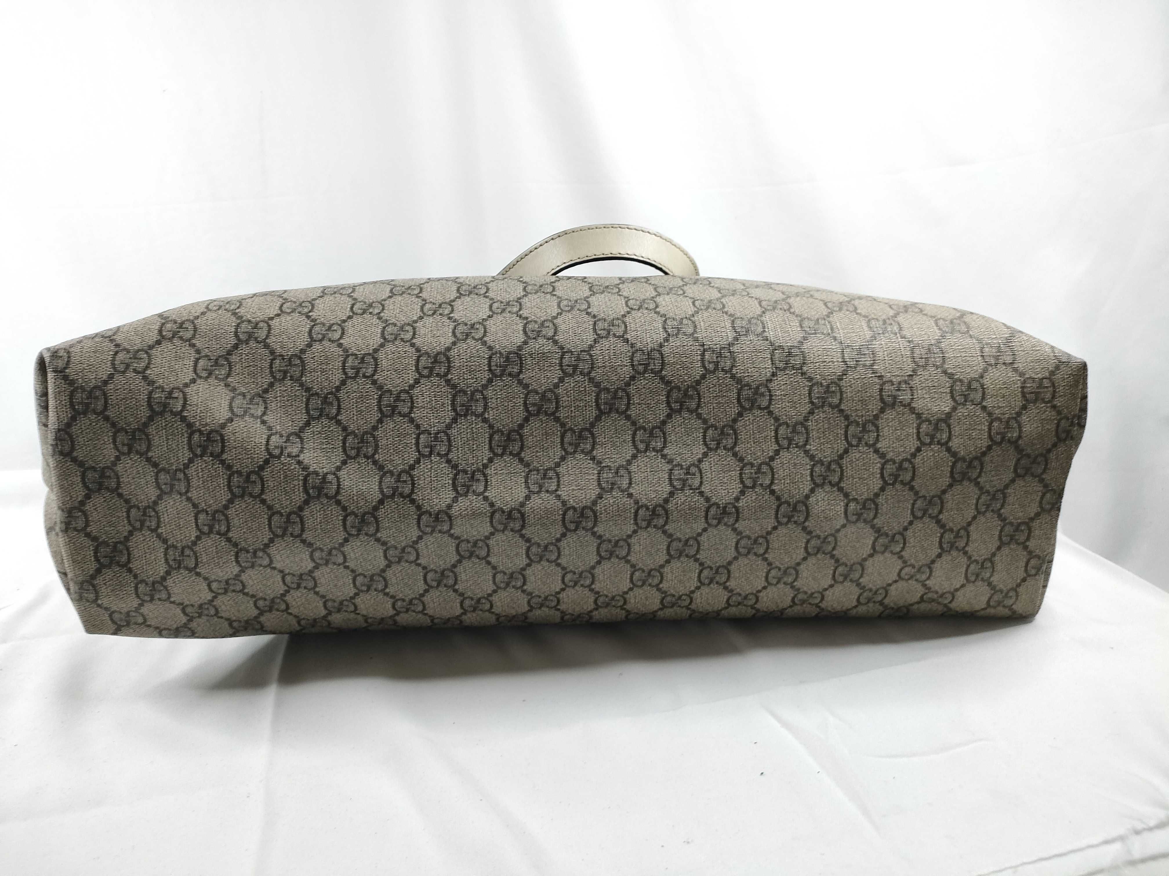 GG Supreme Tote Bag — view 4