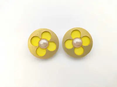 95C Extremely Rare Four-Leaf Clover Motif Pearl Earrings